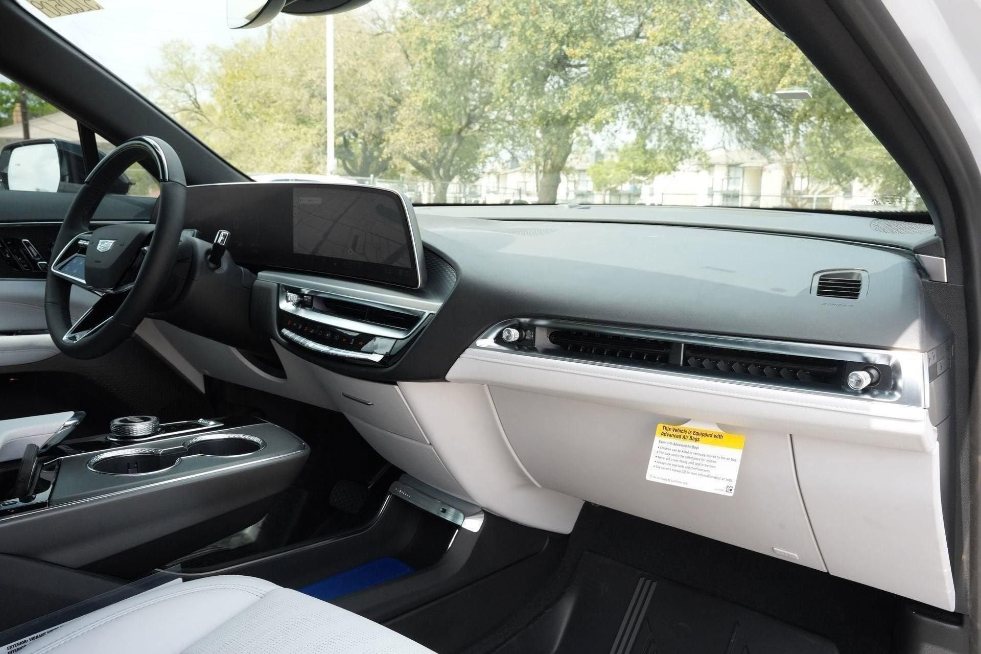 2026 Cadillac LYRIQ Sport