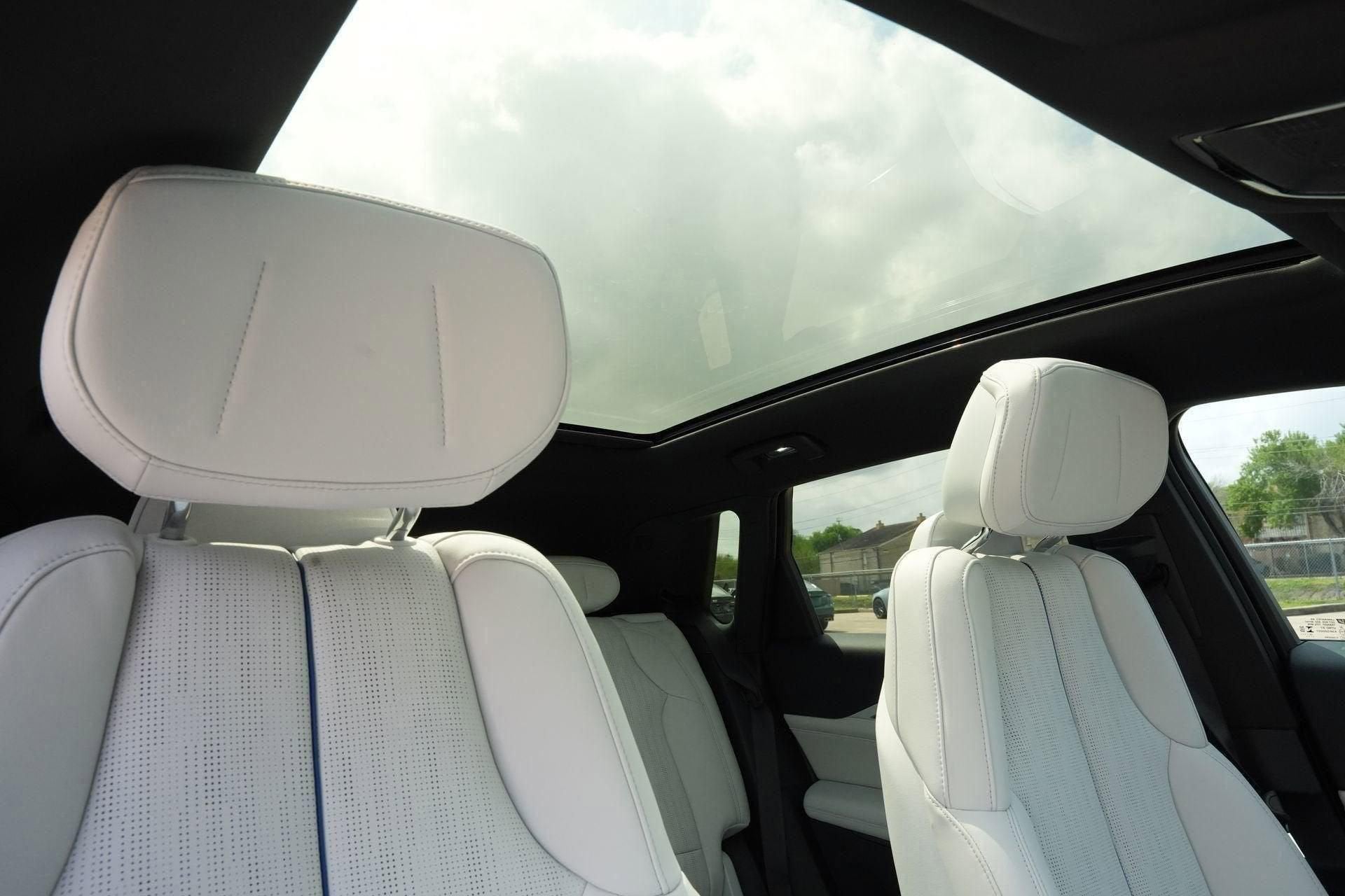 2026 Cadillac LYRIQ Sport