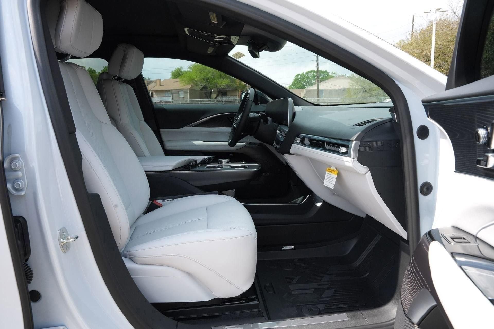 2026 Cadillac LYRIQ Sport