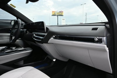2024 Cadillac LYRIQ Sport 2