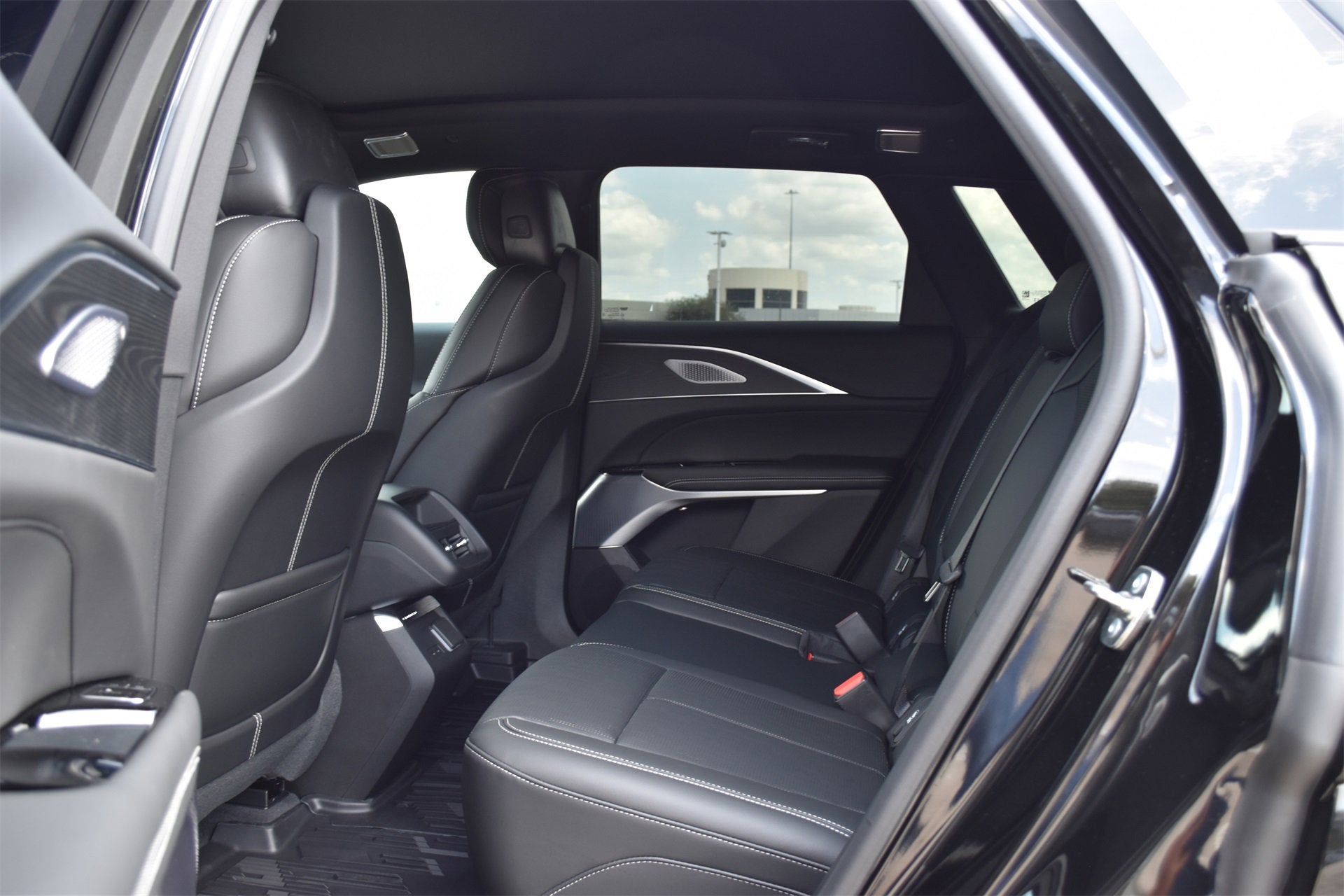 2026 Cadillac LYRIQ Premium Sport