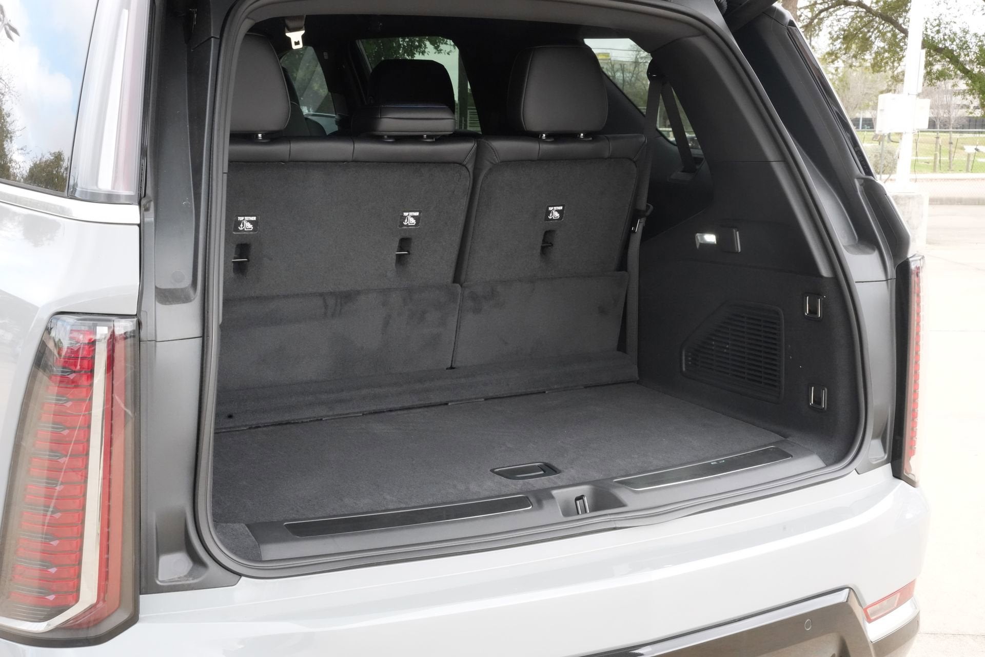 2026 Cadillac ESCALADE IQL Luxury