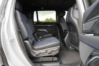 2026 Cadillac ESCALADE IQL Luxury