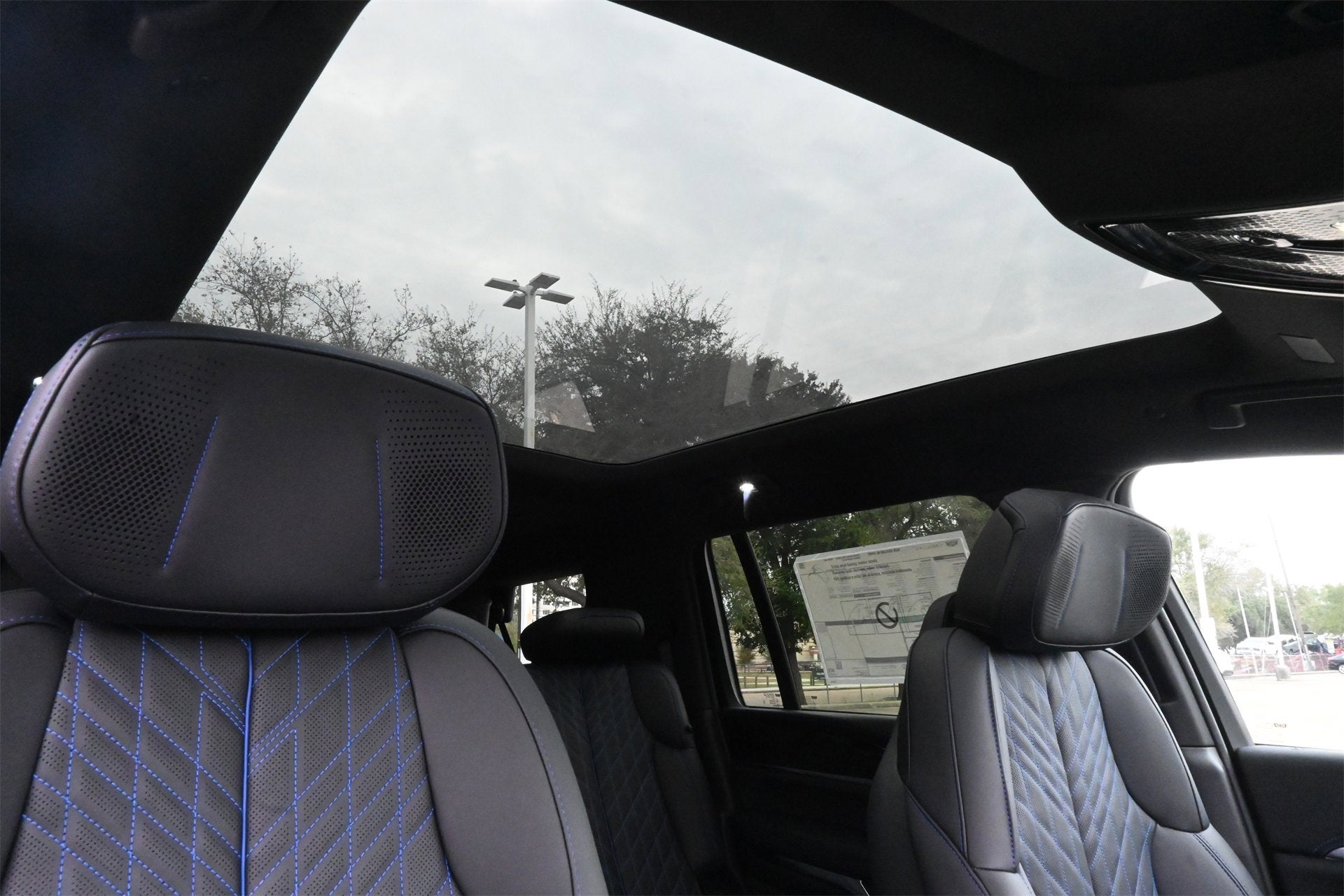 2026 Cadillac ESCALADE IQL Sport