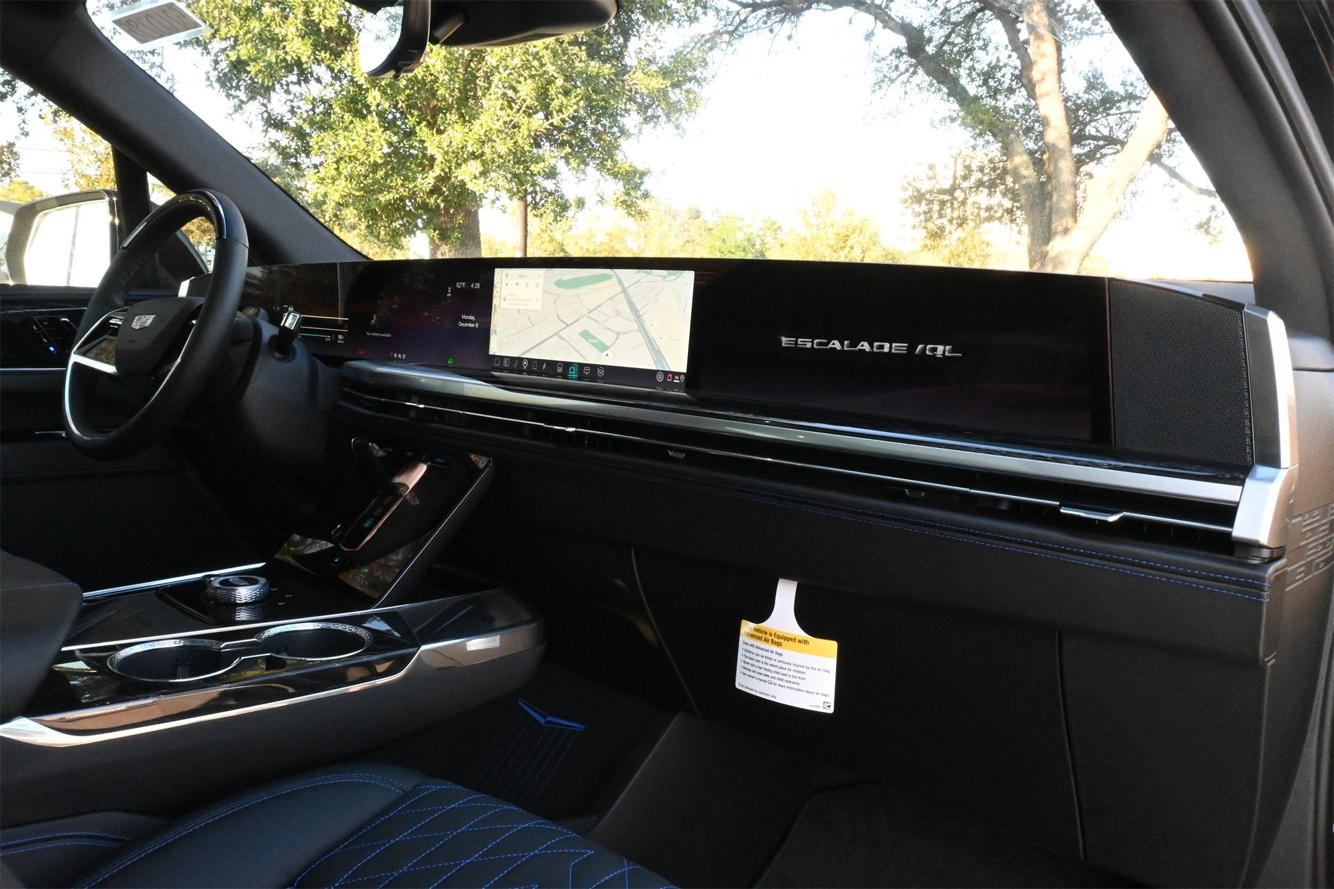 2026 Cadillac ESCALADE IQL Sport