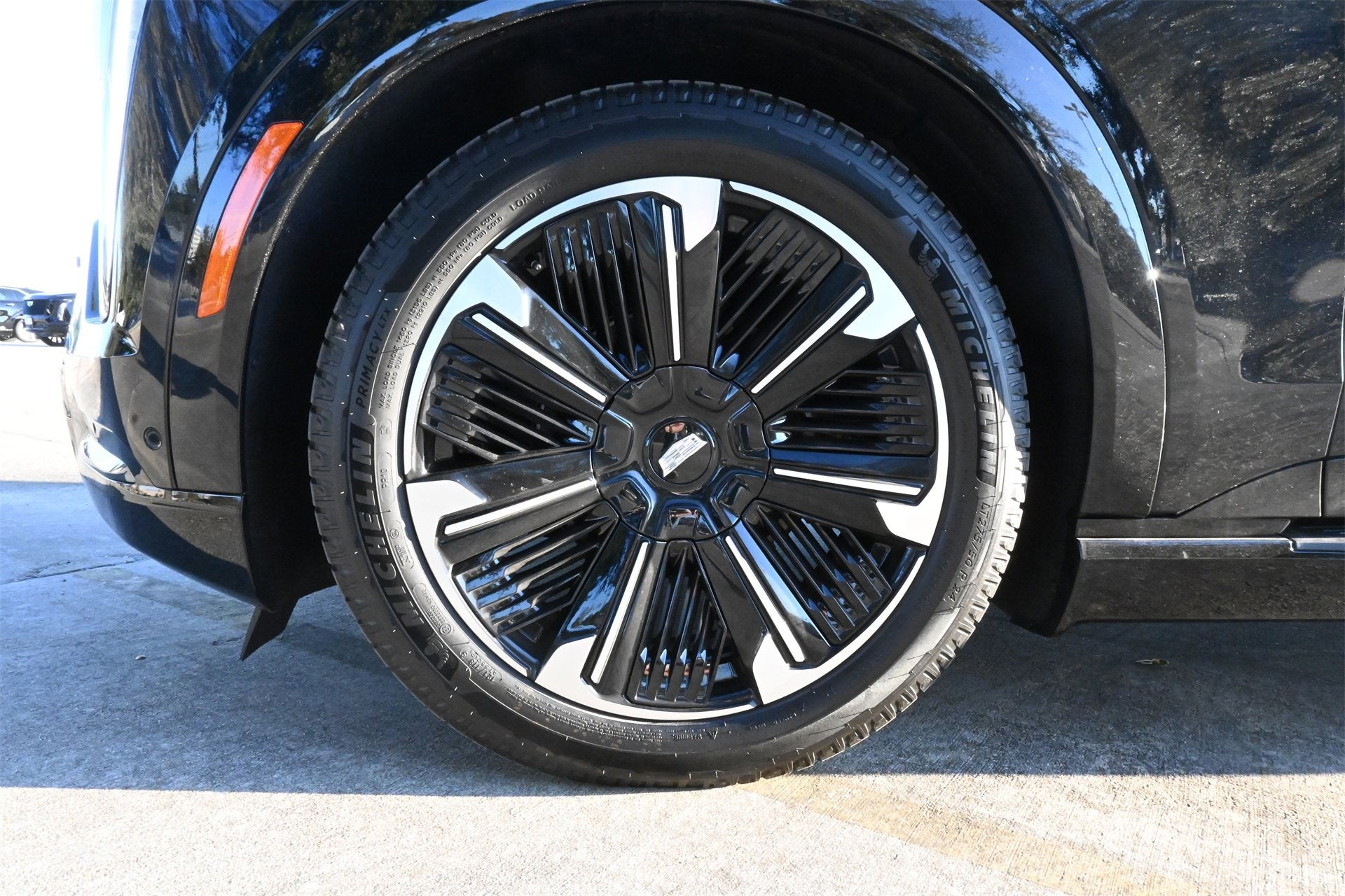 2026 Cadillac ESCALADE IQL Sport