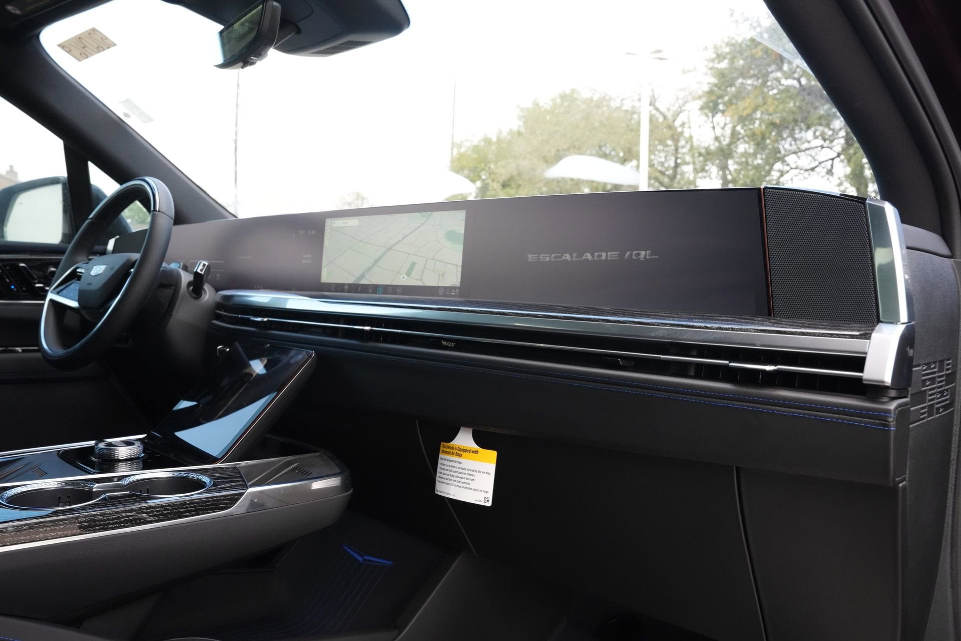 2026 Cadillac ESCALADE IQL Sport