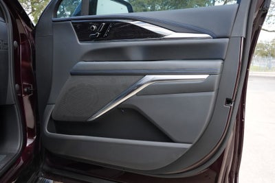 2026 Cadillac ESCALADE IQL Sport