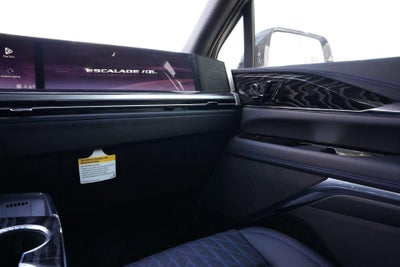 2026 Cadillac ESCALADE IQL Sport