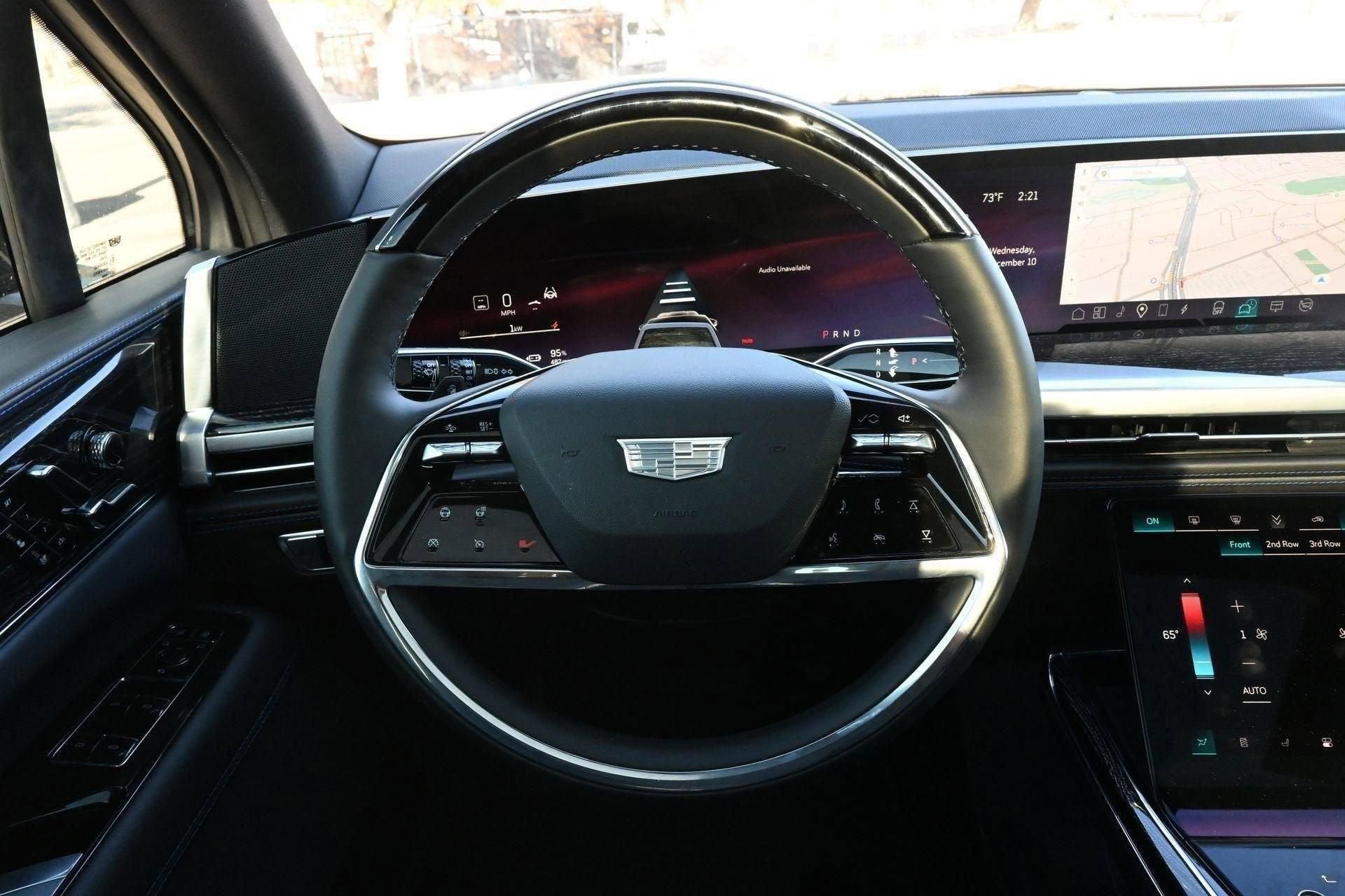 2026 Cadillac ESCALADE IQL Sport