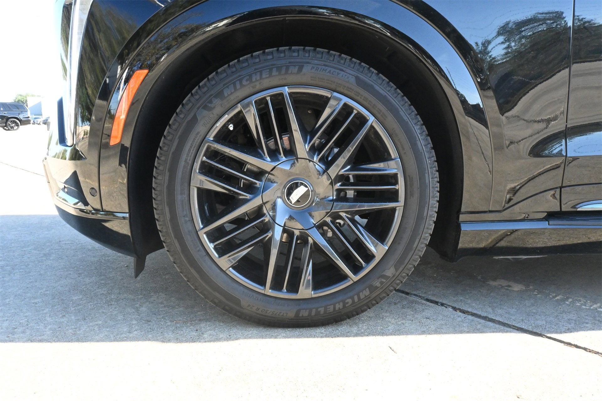 2026 Cadillac ESCALADE IQL Sport