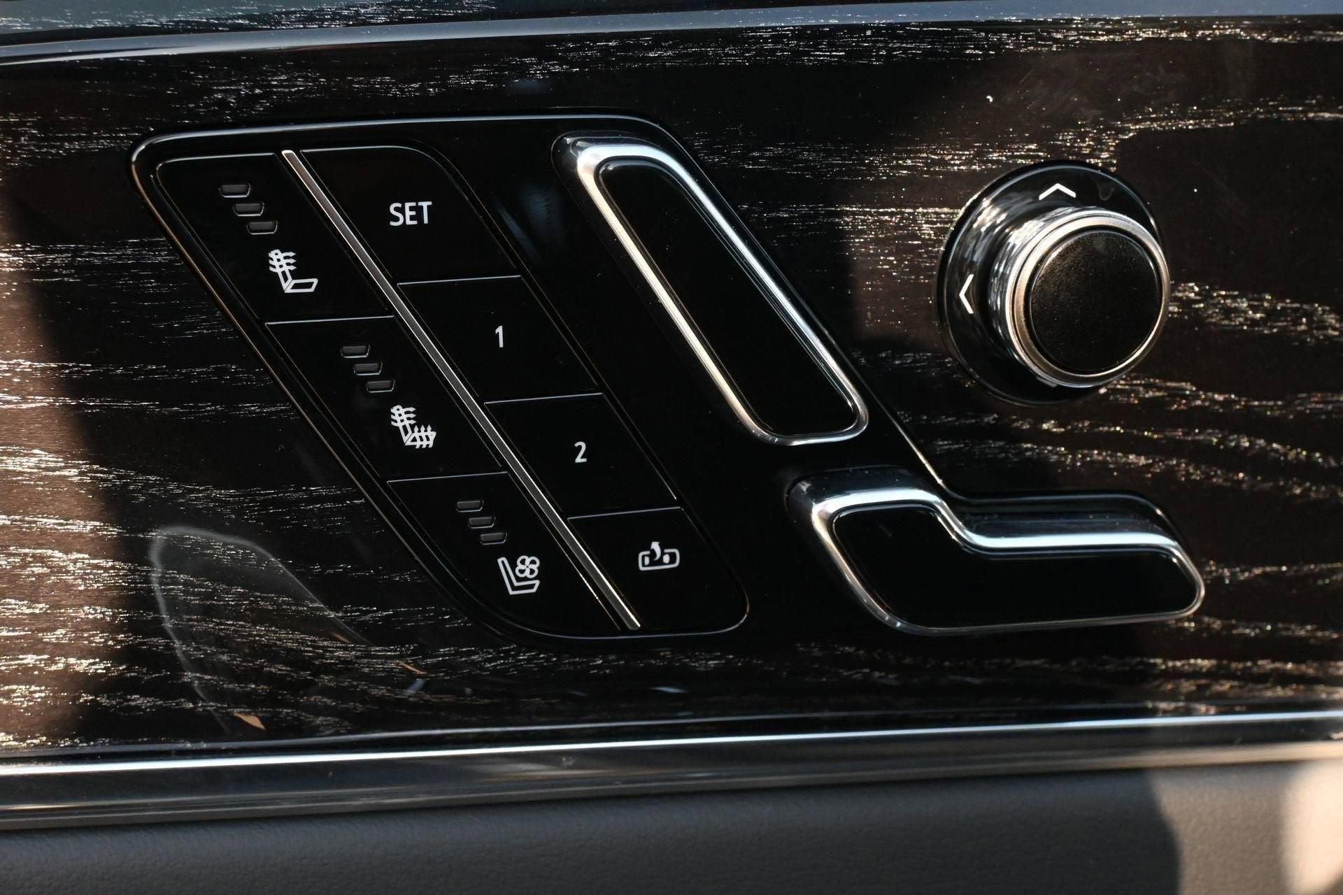 2026 Cadillac ESCALADE IQL Sport