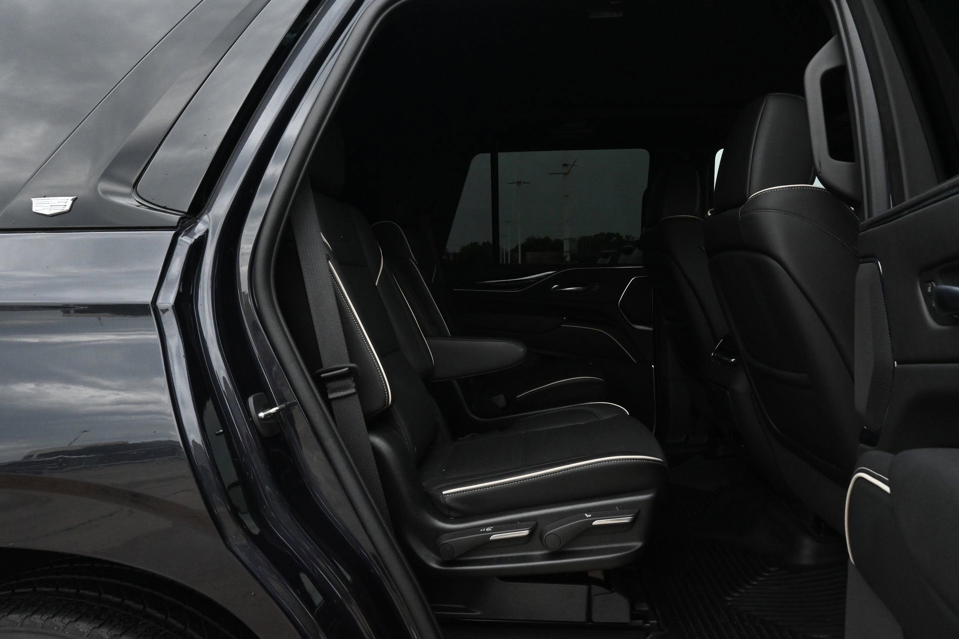 2022 Cadillac Escalade Sport