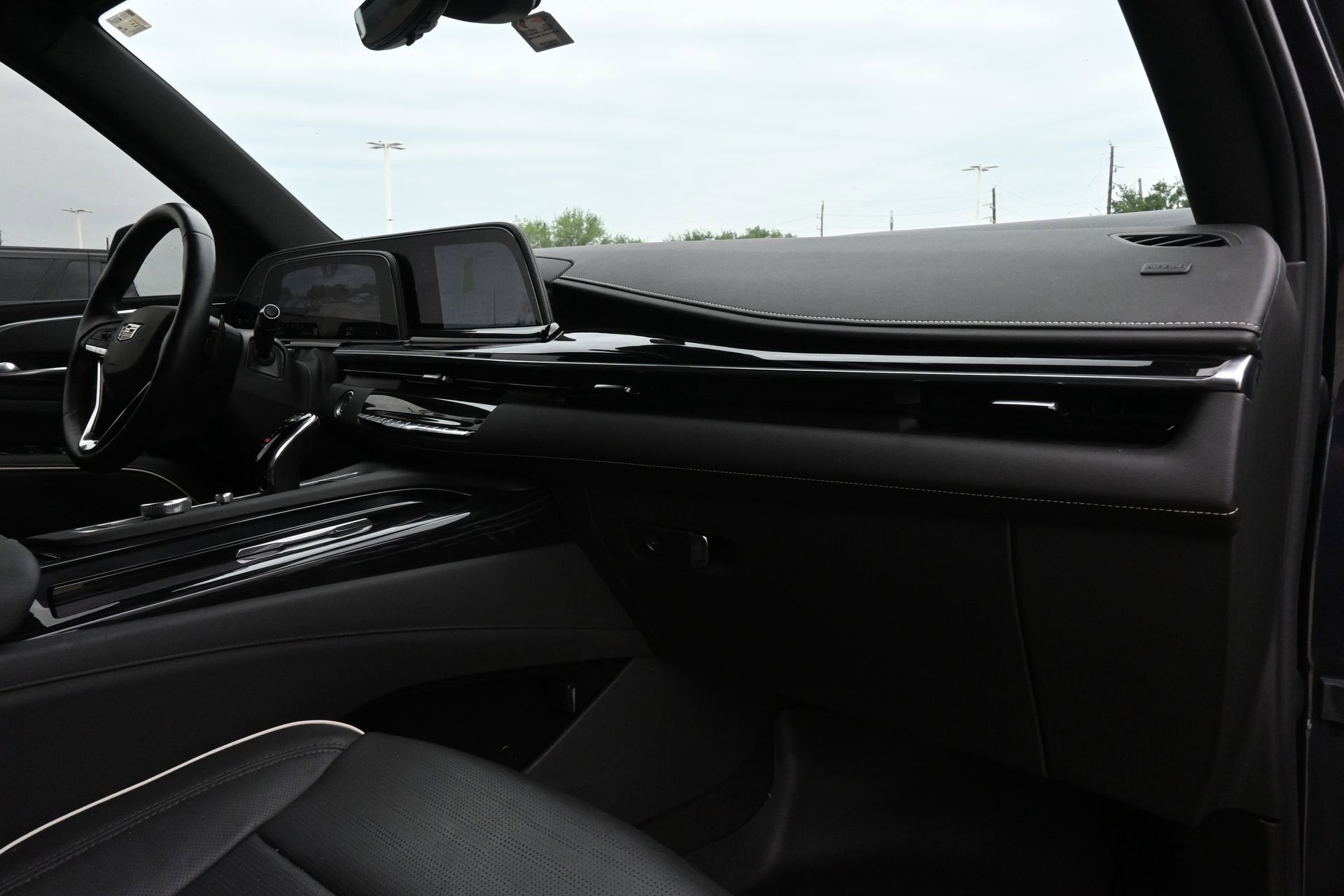 2022 Cadillac Escalade Sport