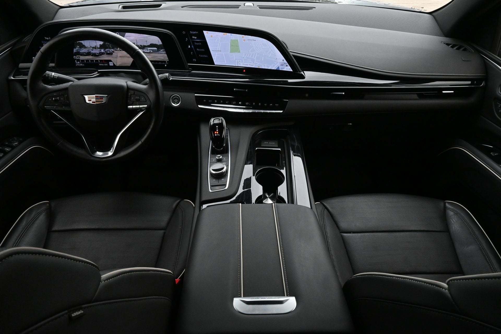 2022 Cadillac Escalade Sport