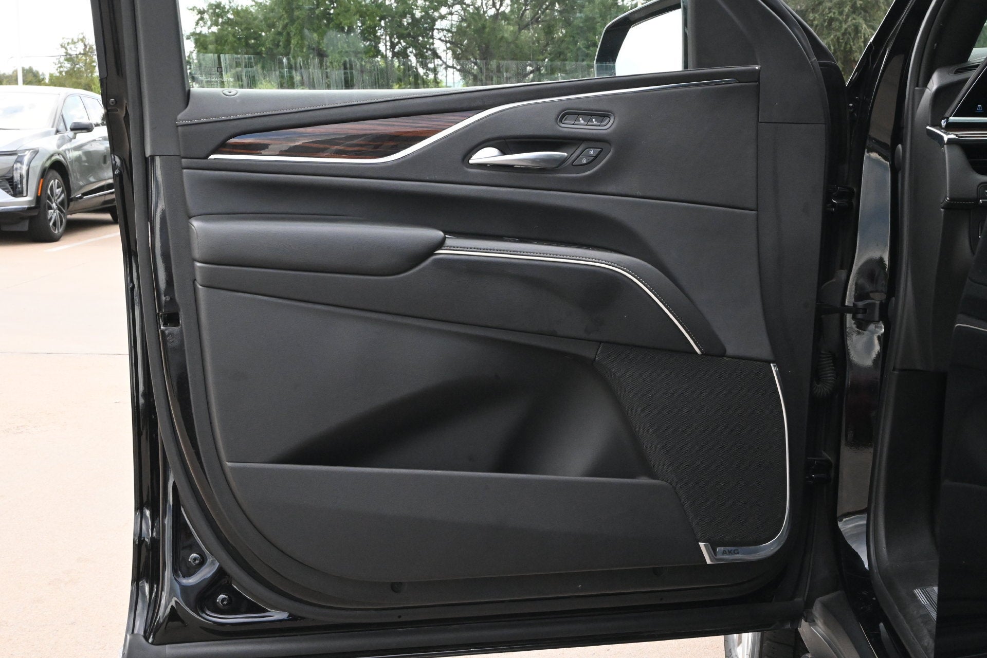 2022 Cadillac Escalade ESV Luxury
