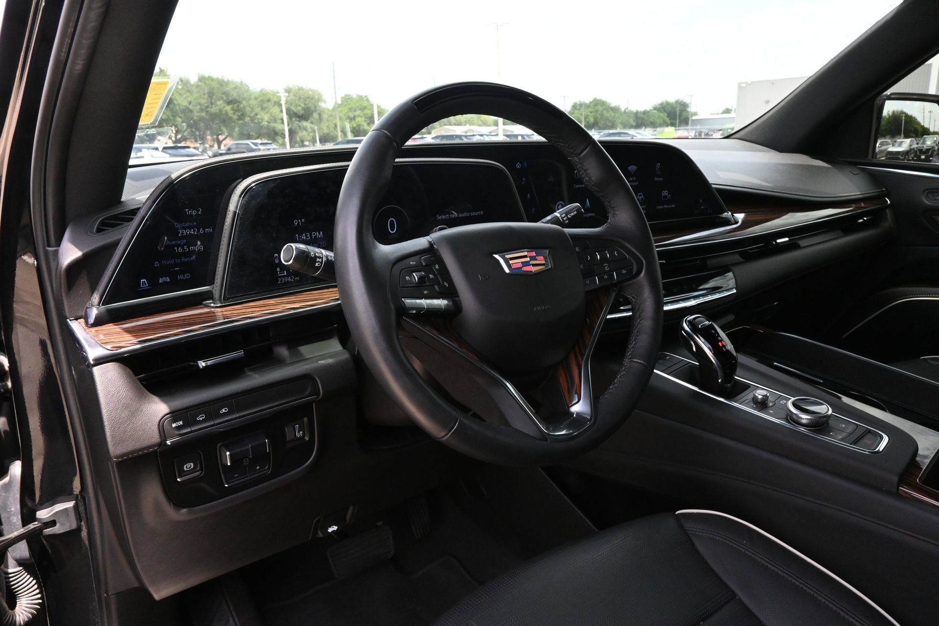 2024 Cadillac Escalade ESV Premium Luxury