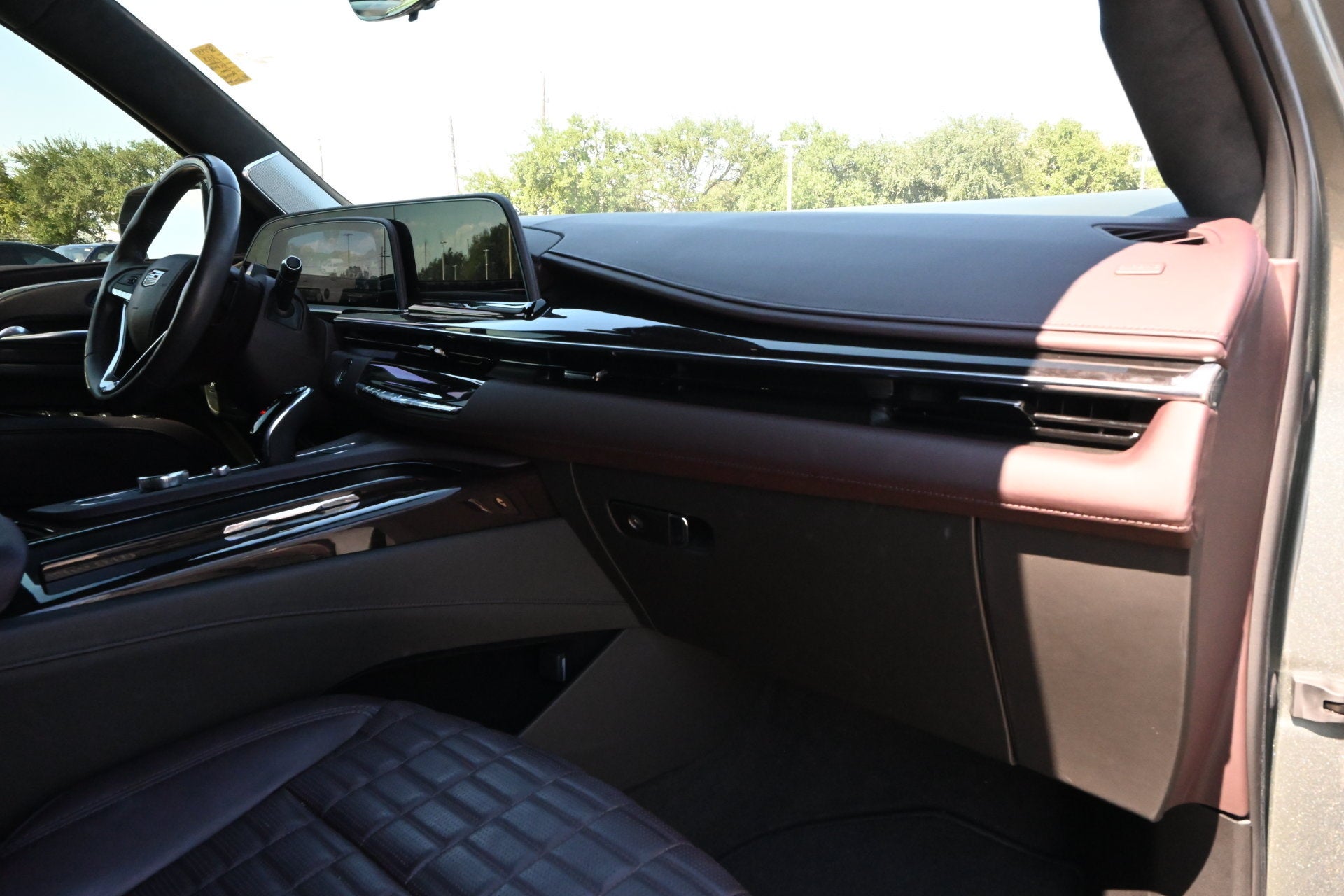 2023 Cadillac Escalade ESV RWD Premium Luxury Platinum