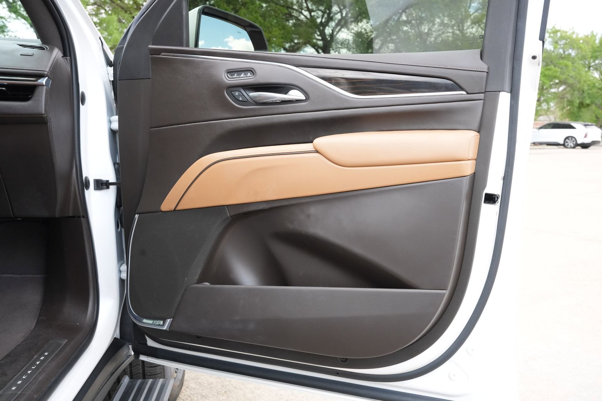 2022 Cadillac Escalade ESV Sport