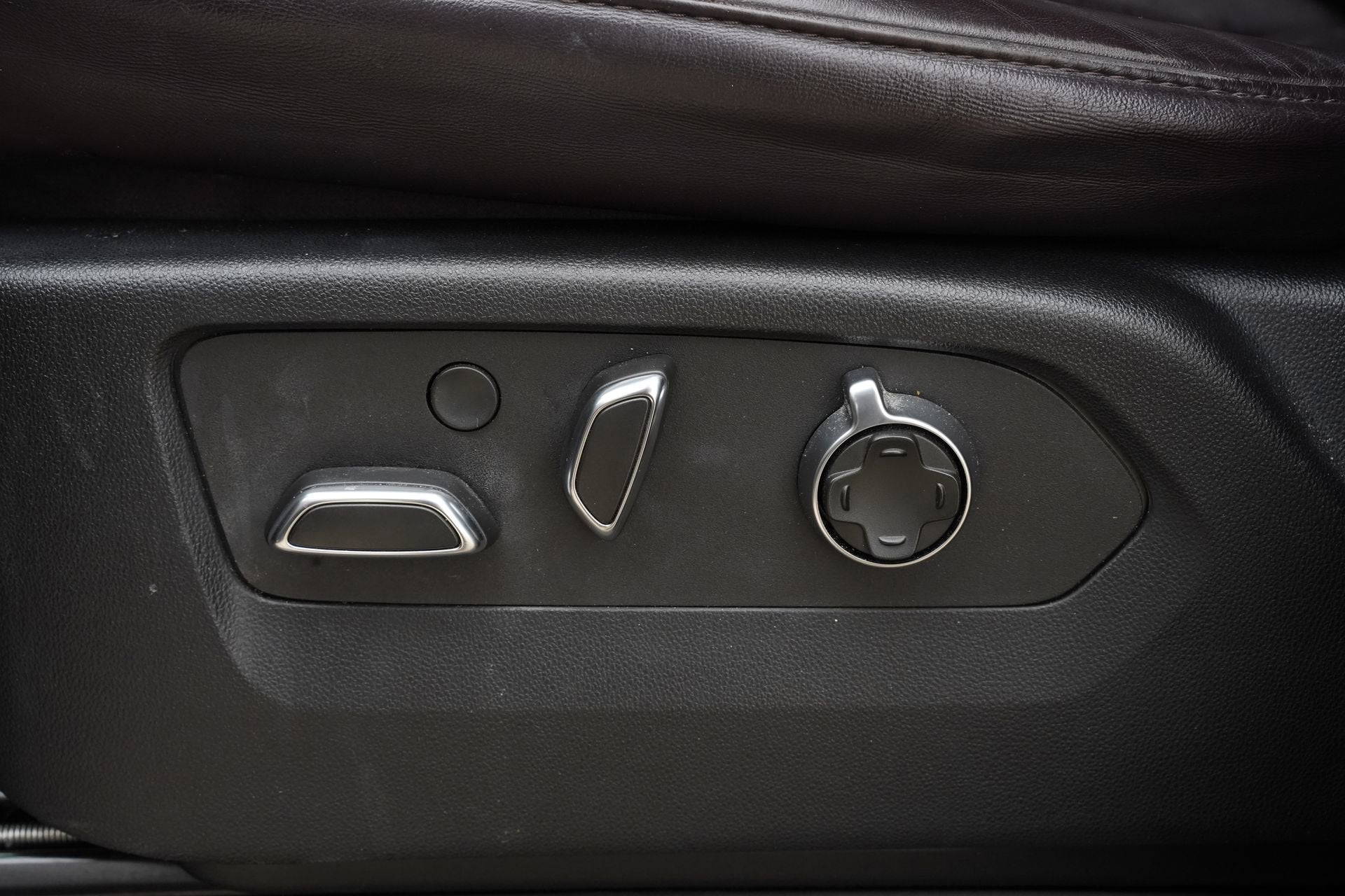 2023 Cadillac Escalade Premium Luxury Platinum