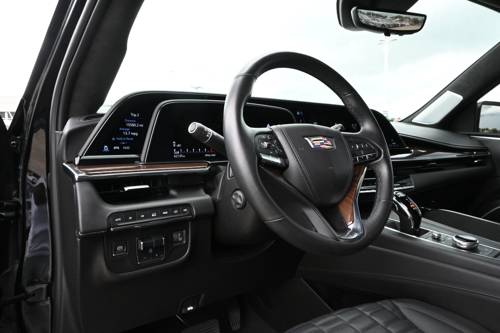 2023 Cadillac Escalade 4WD Premium Luxury Platinum
