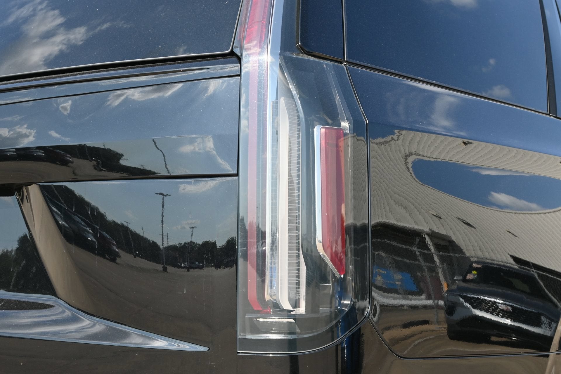 2023 Cadillac Escalade 4WD Sport