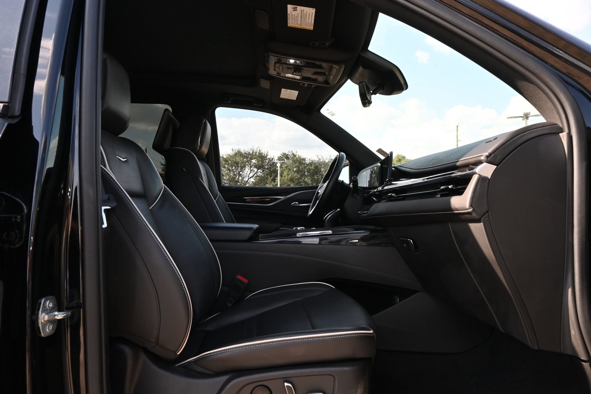2023 Cadillac Escalade 4WD Sport