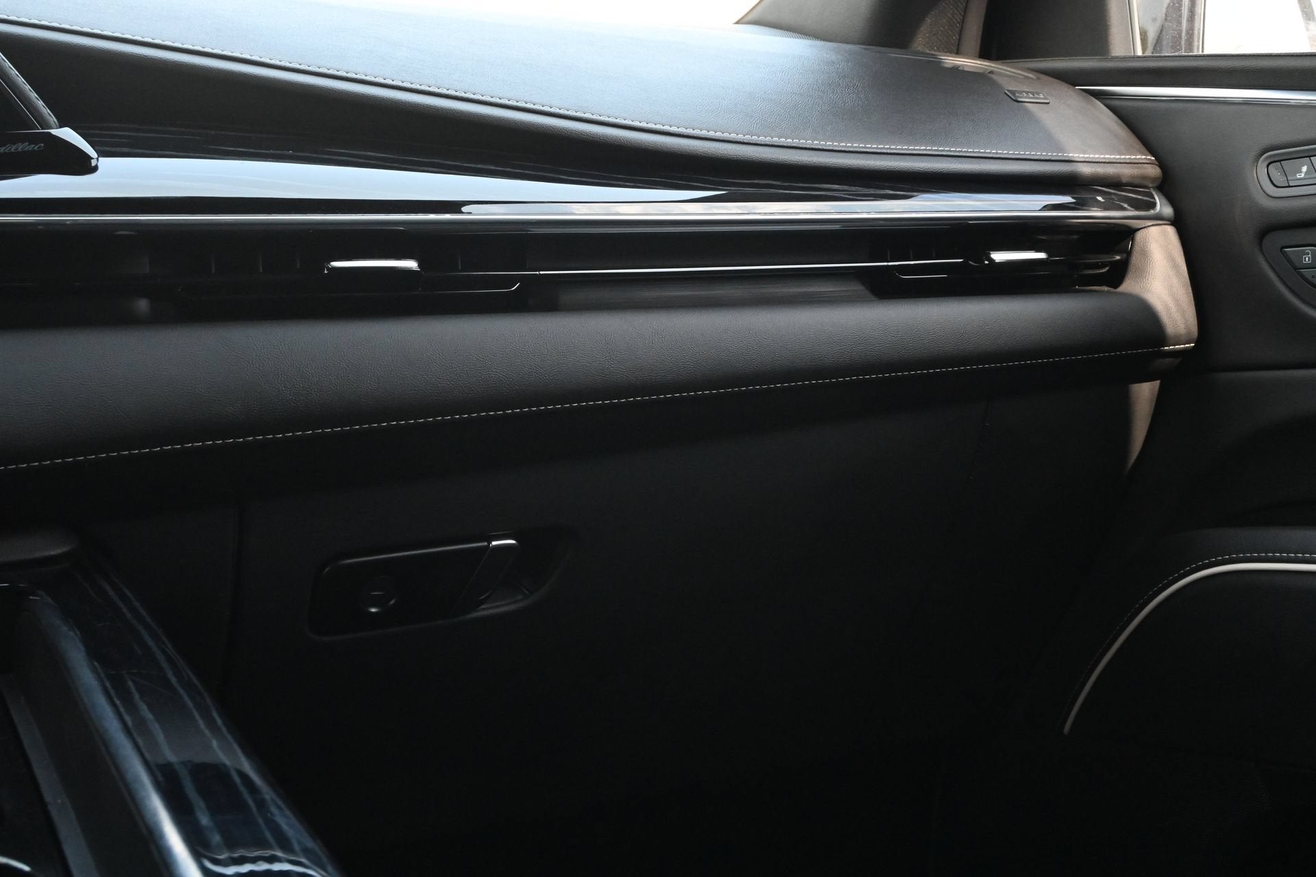 2023 Cadillac Escalade 4WD Sport
