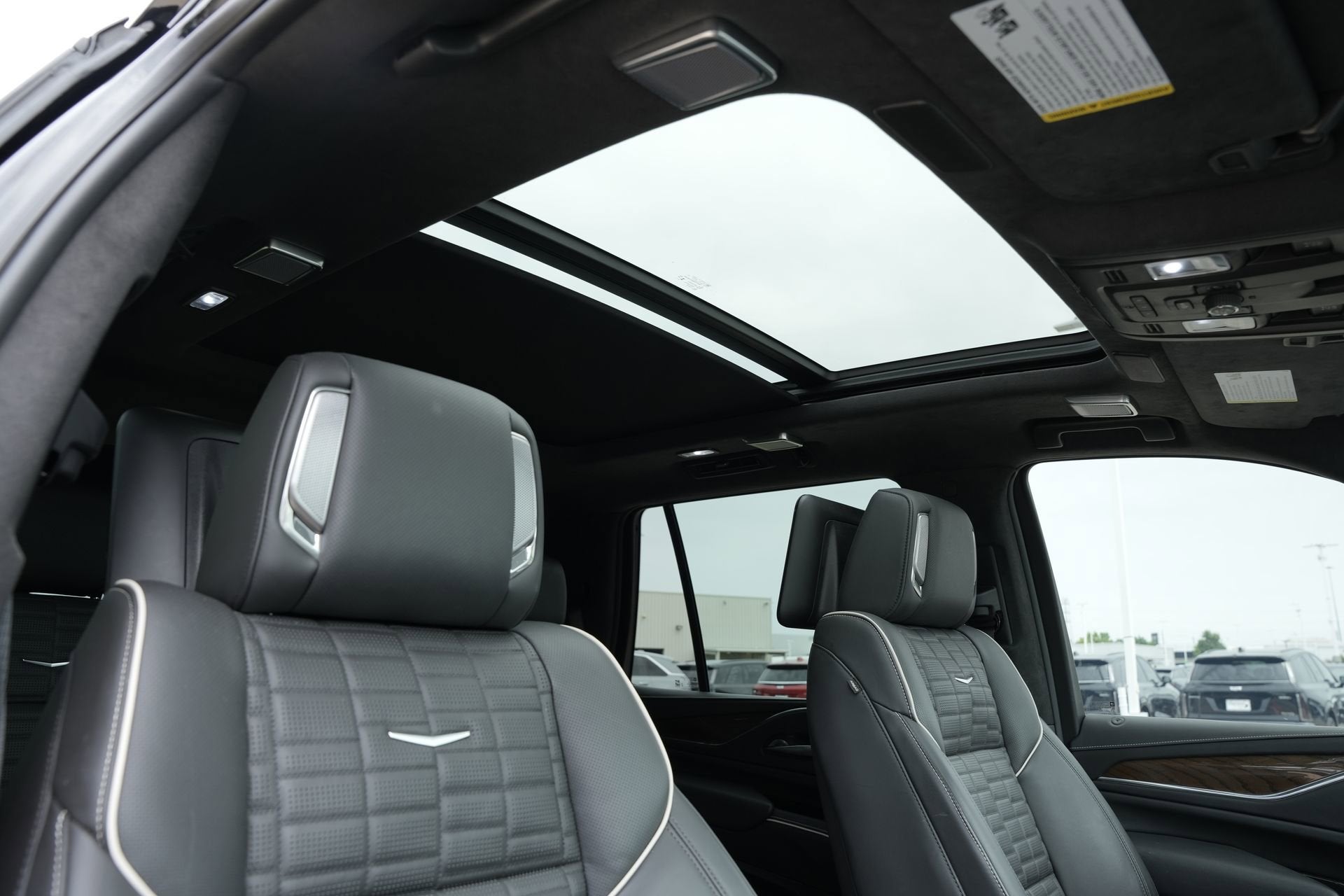 2024 Cadillac Escalade Sport Platinum
