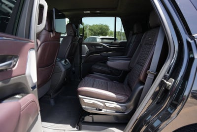 2022 Cadillac Escalade Sport Platinum