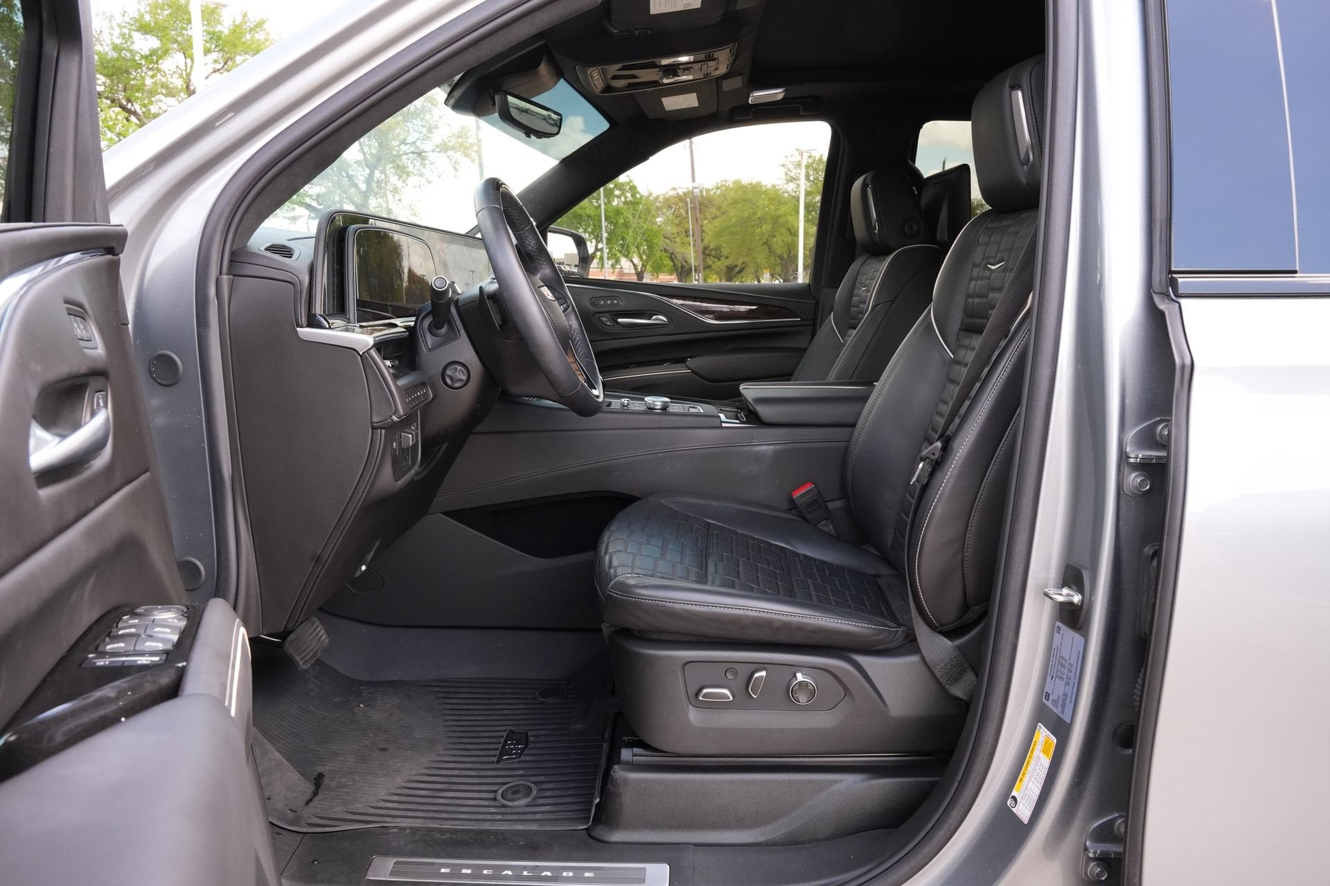 2024 Cadillac Escalade Sport Platinum