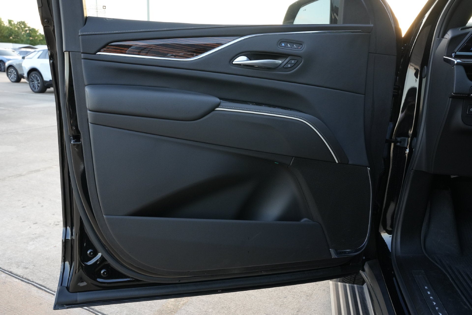 2024 Cadillac Escalade ESV Premium Luxury