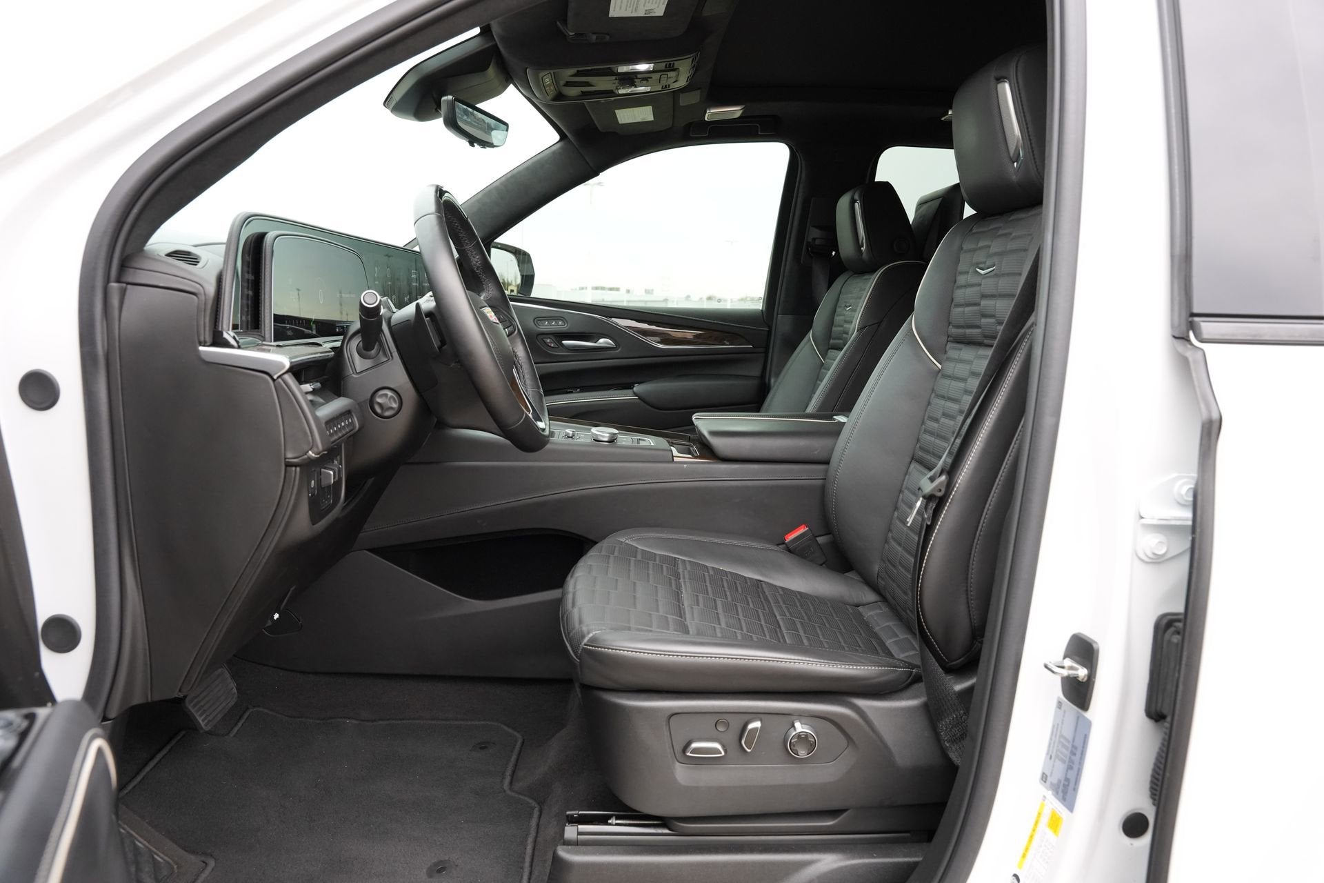 2024 Cadillac Escalade ESV Sport Platinum