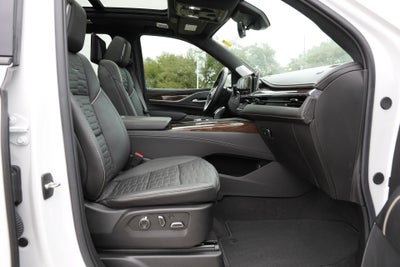 2024 Cadillac Escalade ESV Sport Platinum