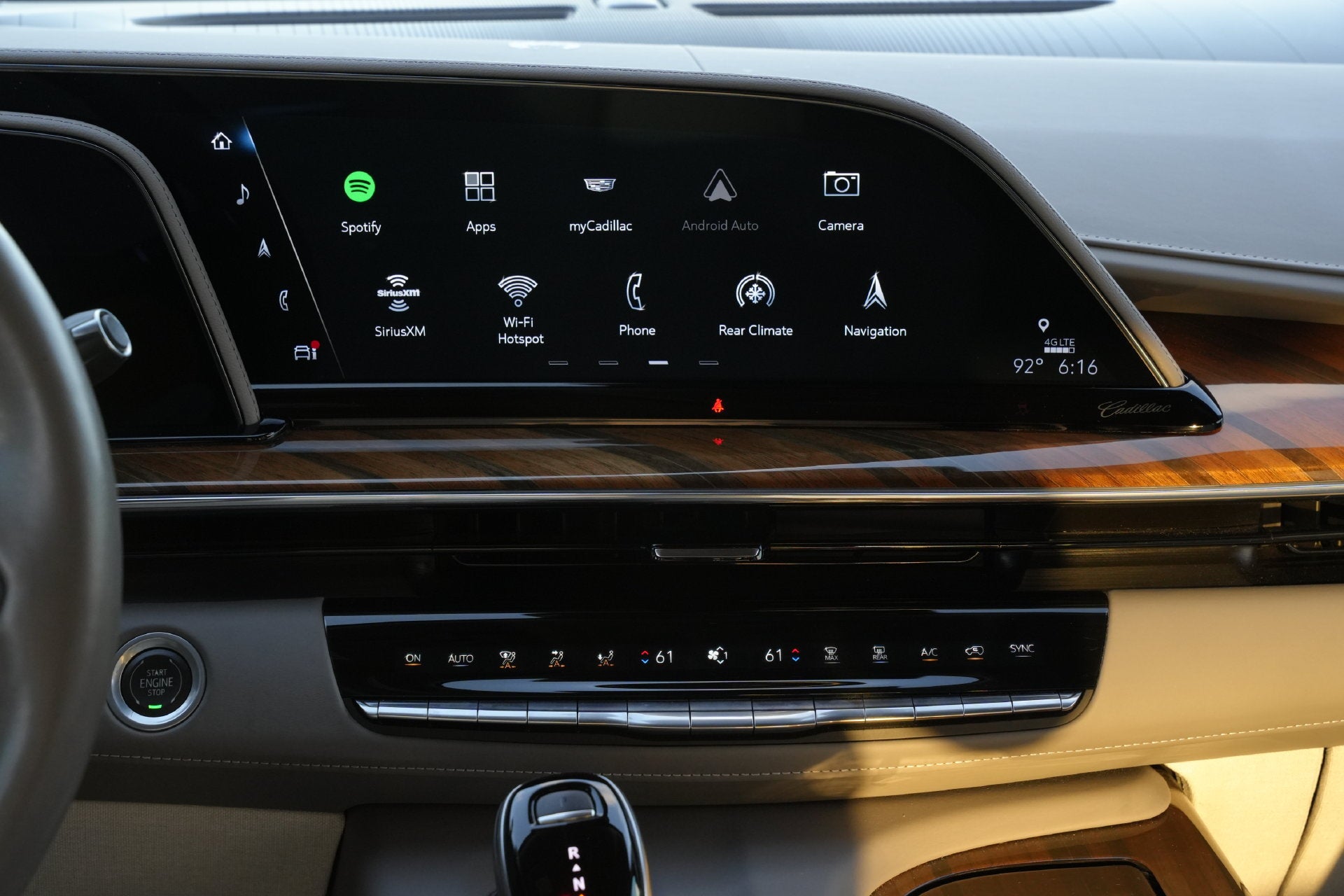 2024 Cadillac Escalade ESV Sport Platinum