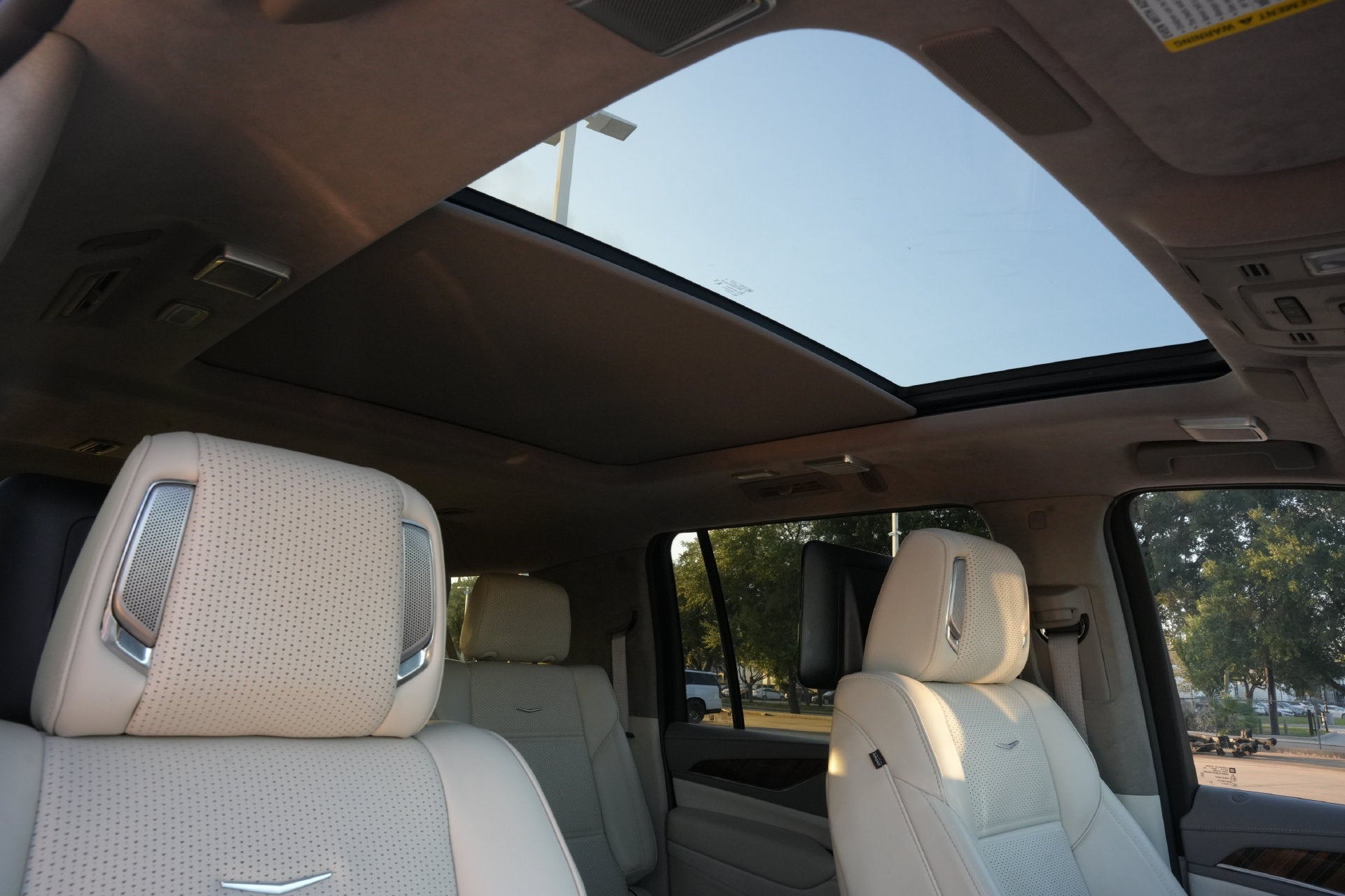 2024 Cadillac Escalade ESV Sport Platinum