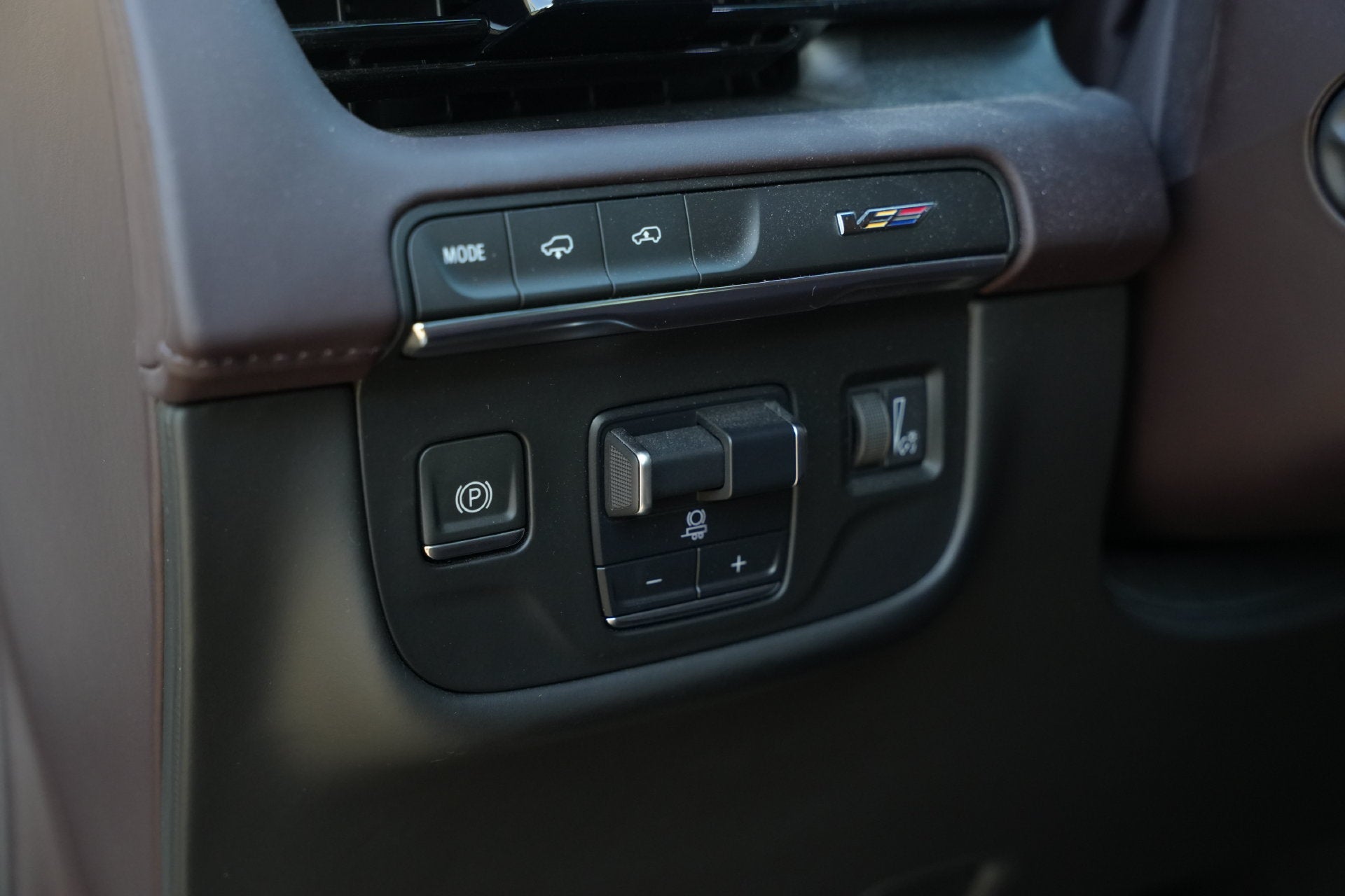 2023 Cadillac Escalade ESV AWD V-Series