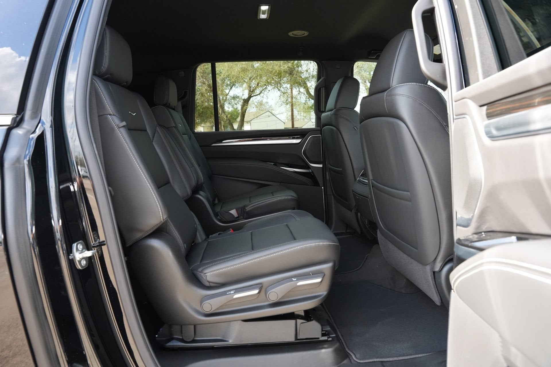 2026 Cadillac Escalade ESV 1SA