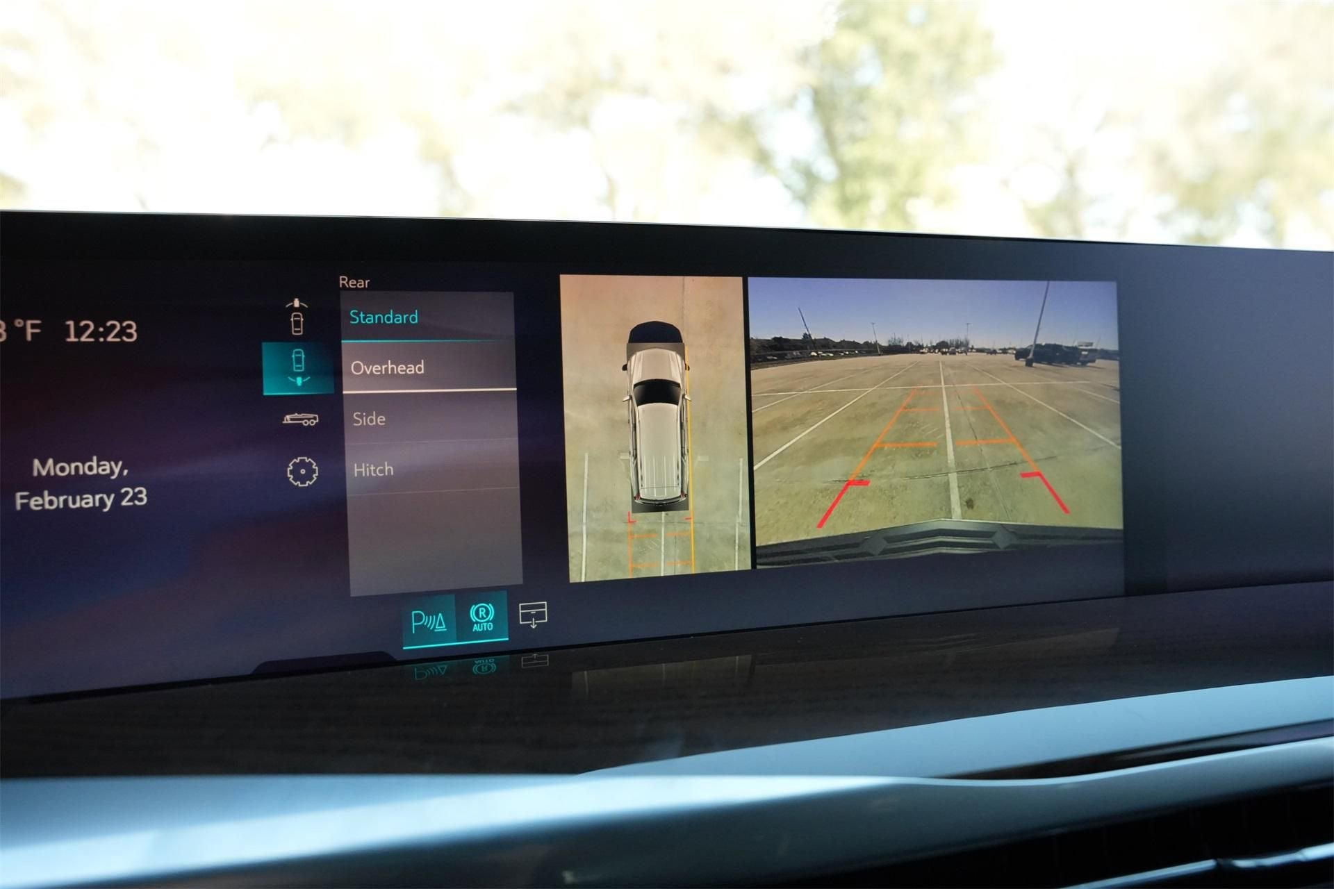 2026 Cadillac Escalade Platinum Luxury