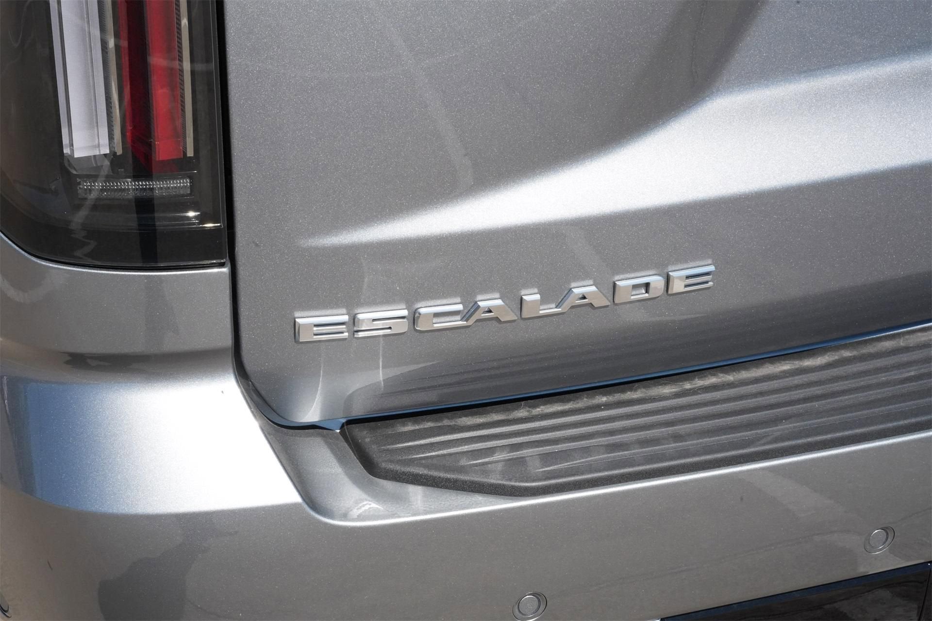 2026 Cadillac Escalade Platinum Luxury