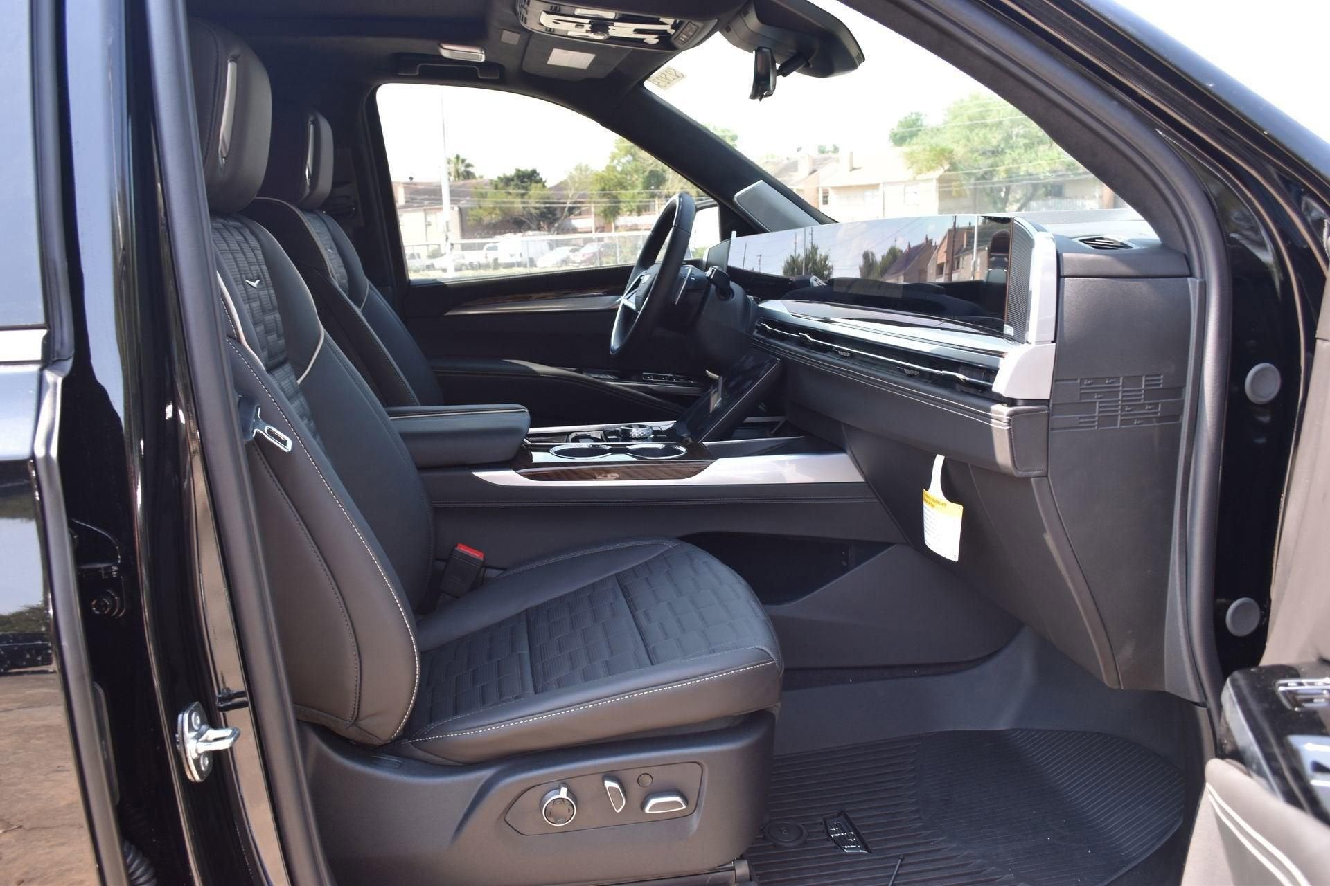 2025 Cadillac Escalade Premium Luxury Platinum