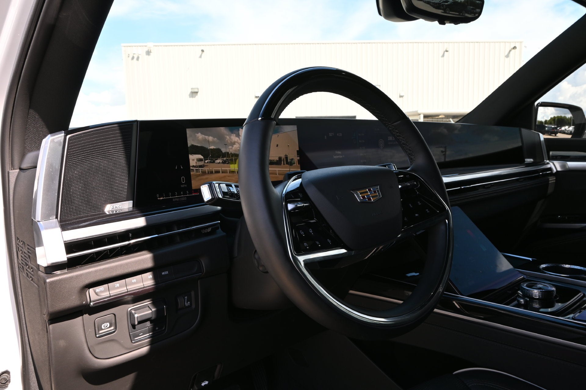 2025 Cadillac Escalade Sport