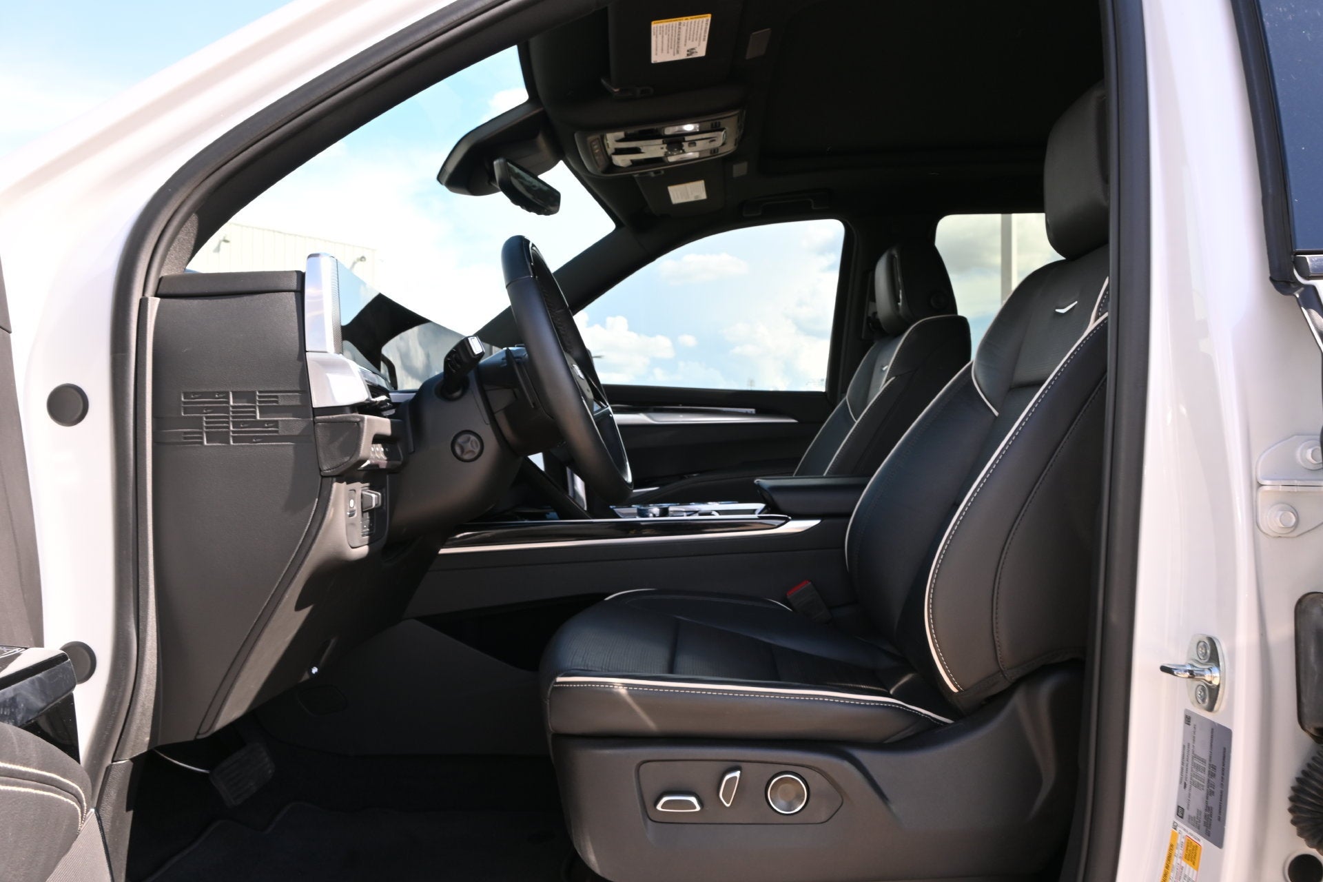 2025 Cadillac Escalade Sport
