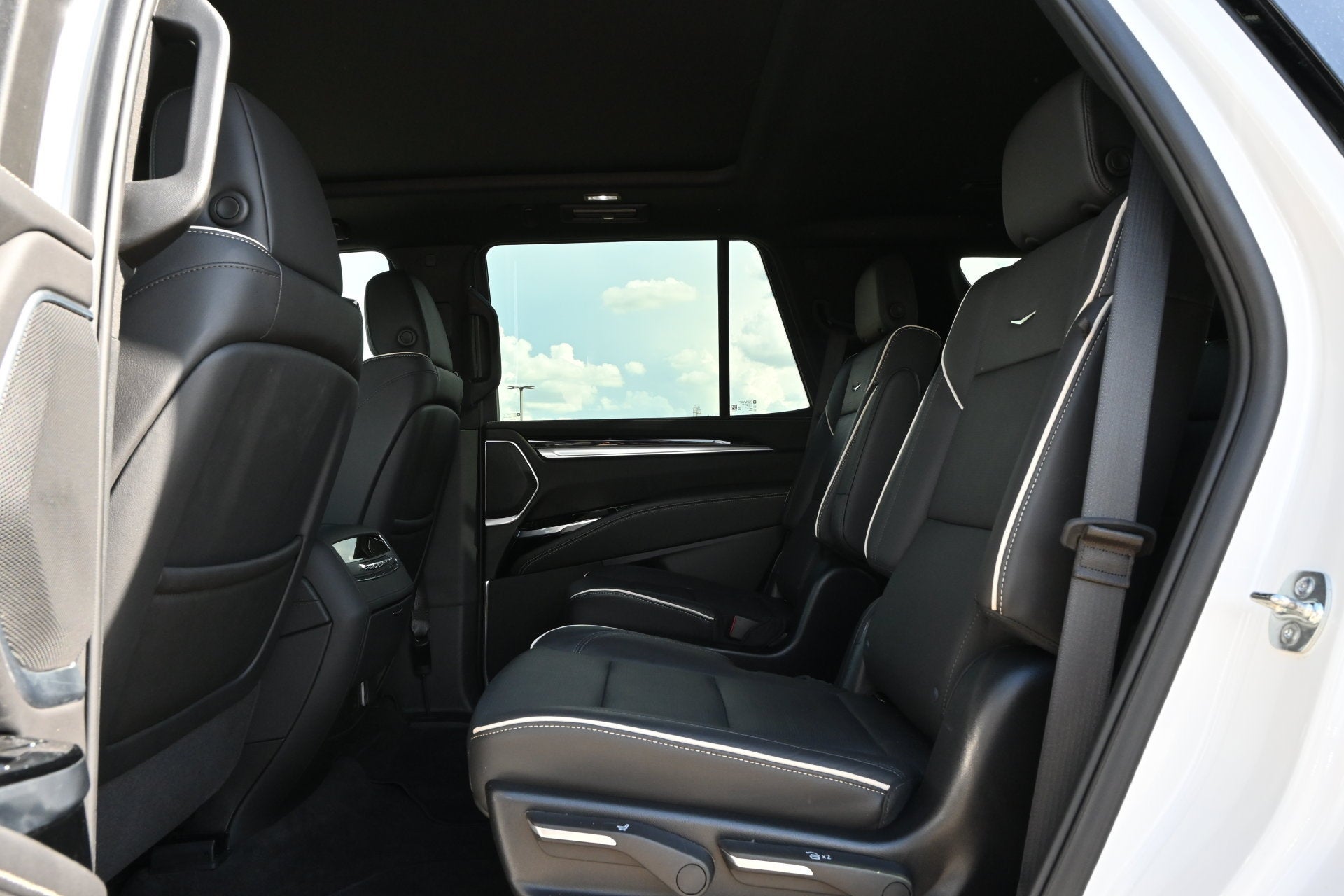 2025 Cadillac Escalade Sport