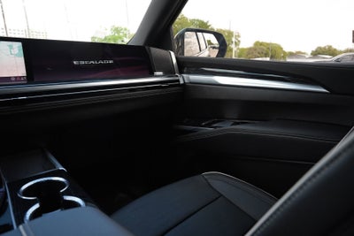 2025 Cadillac Escalade Sport