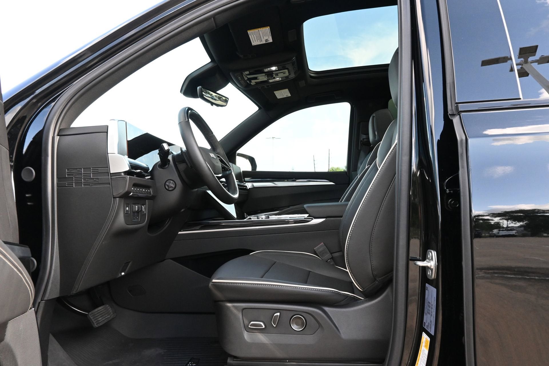 2025 Cadillac Escalade Sport