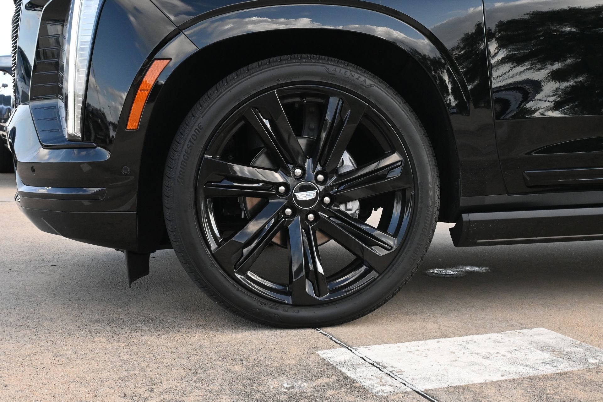 2025 Cadillac Escalade Sport