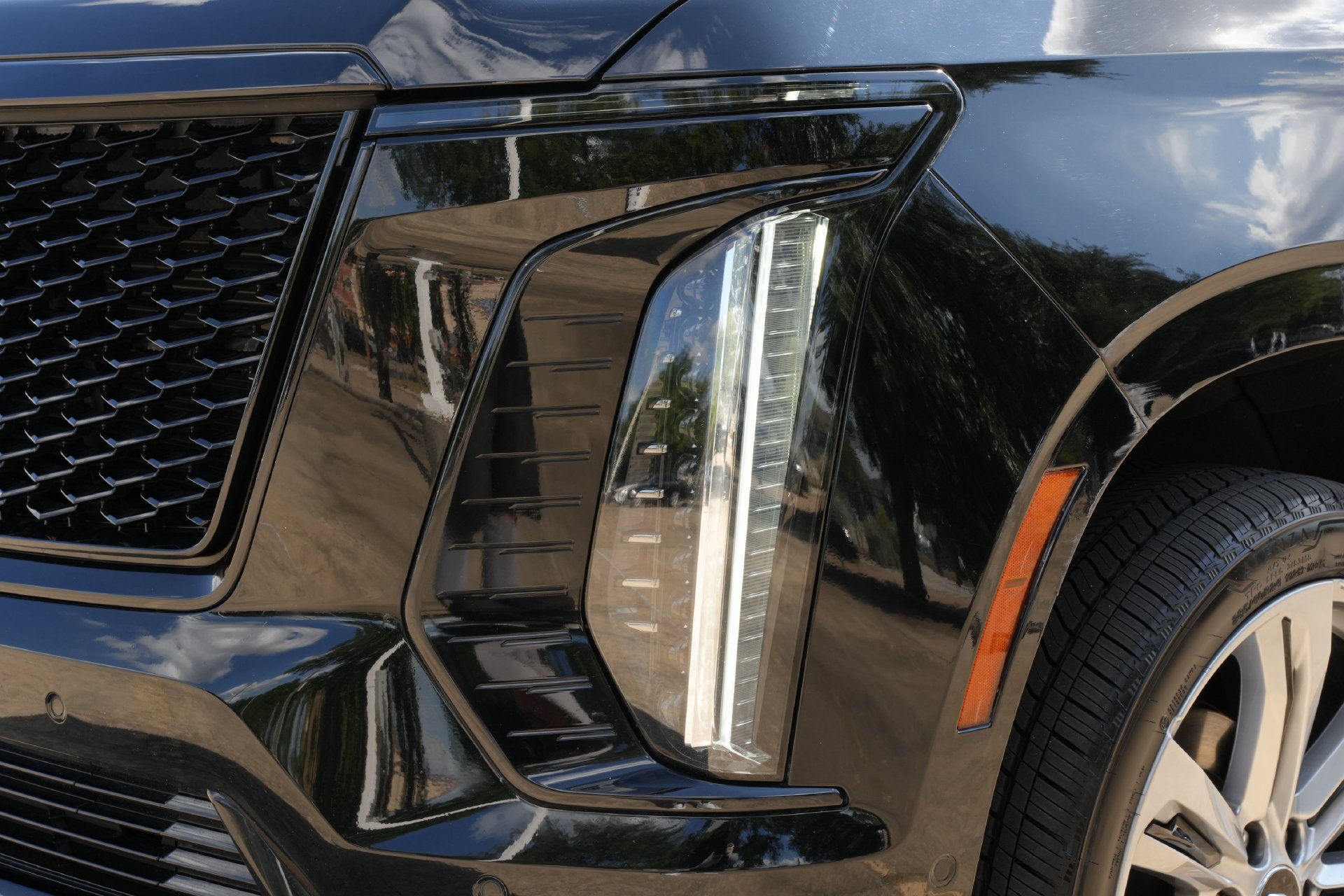2025 Cadillac Escalade Sport