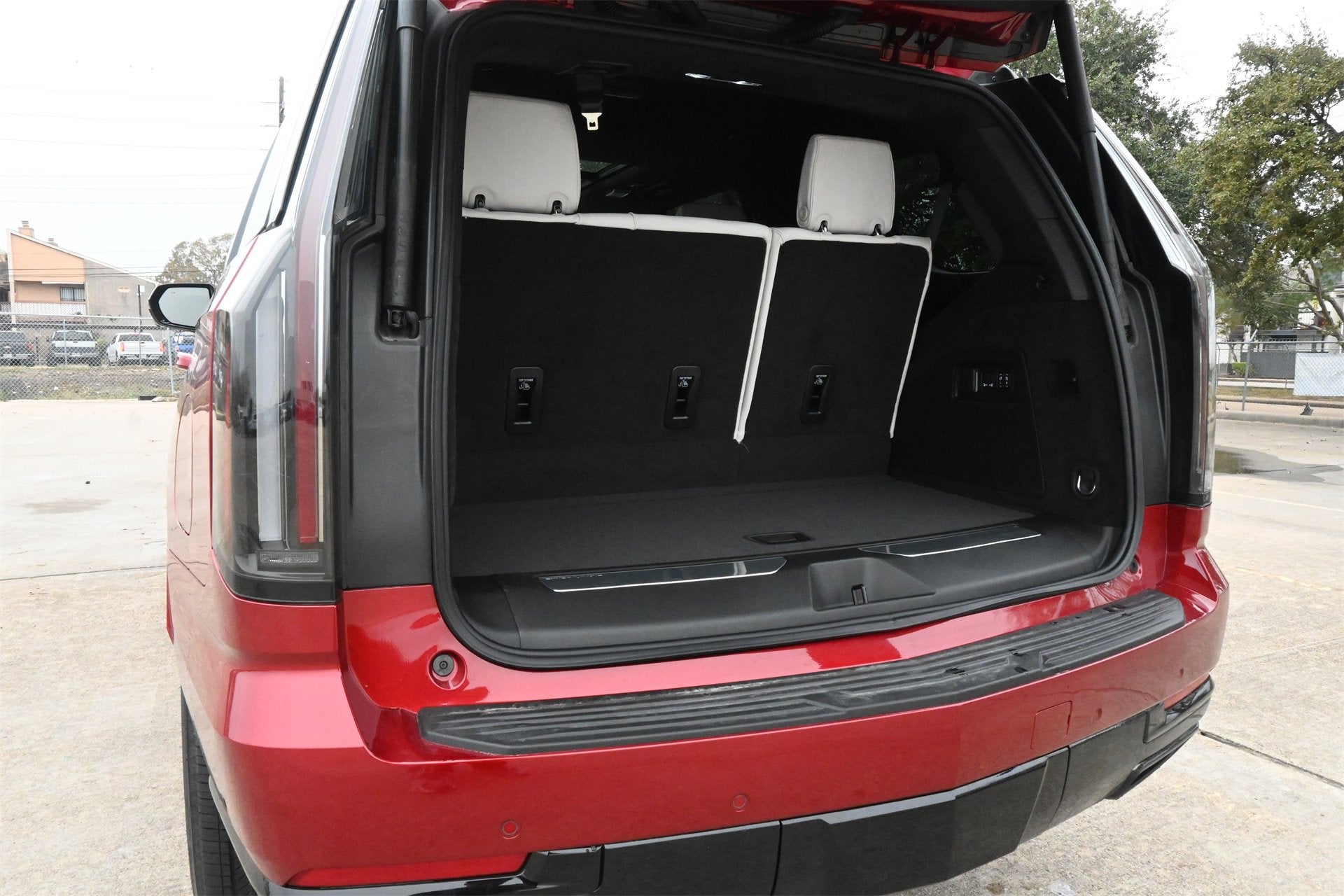 2025 Cadillac Escalade Sport Platinum