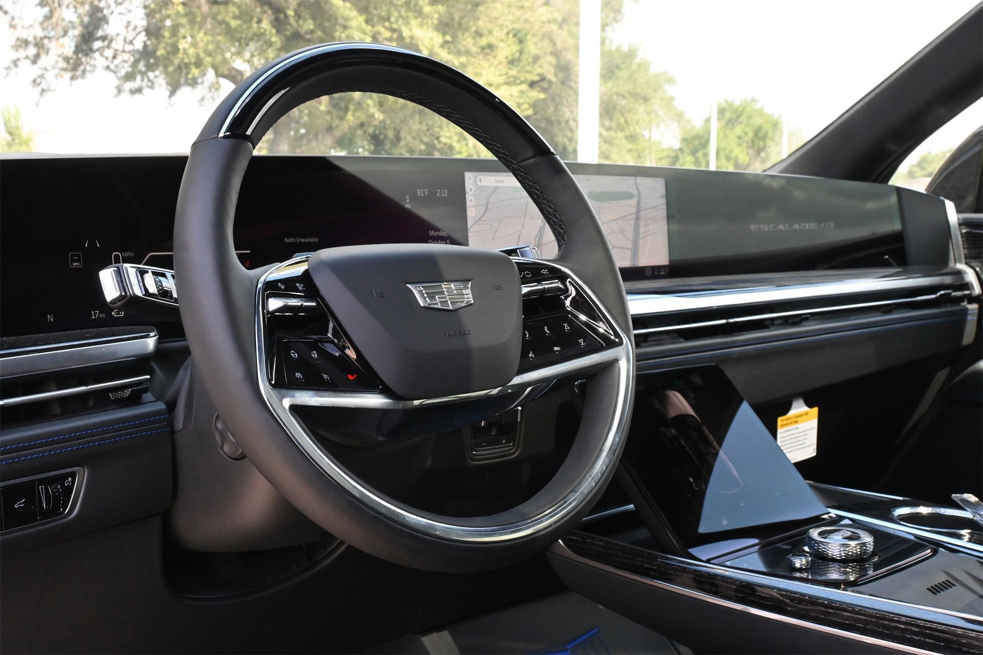 2025 Cadillac ESCALADE IQ Luxury 1